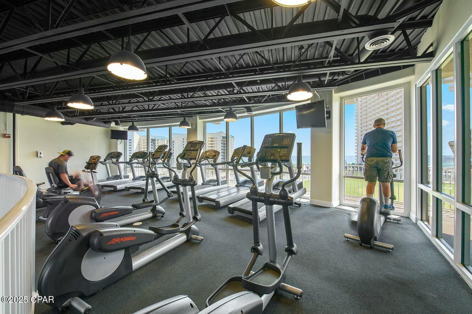 Laketown Wharf - Residential