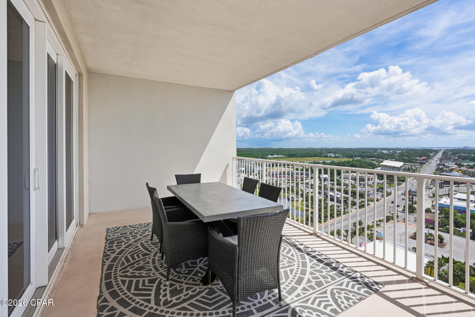 Laketown Wharf - Residential