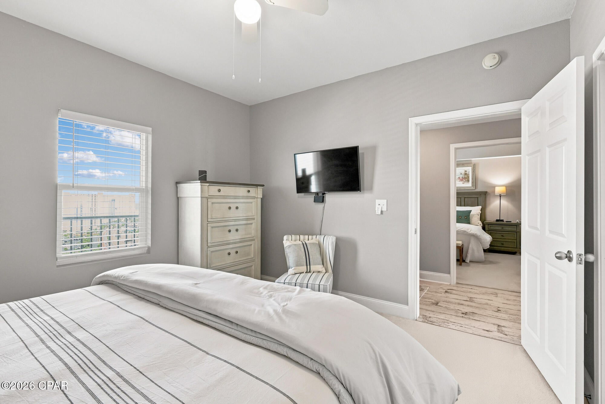 Laketown Wharf - Residential