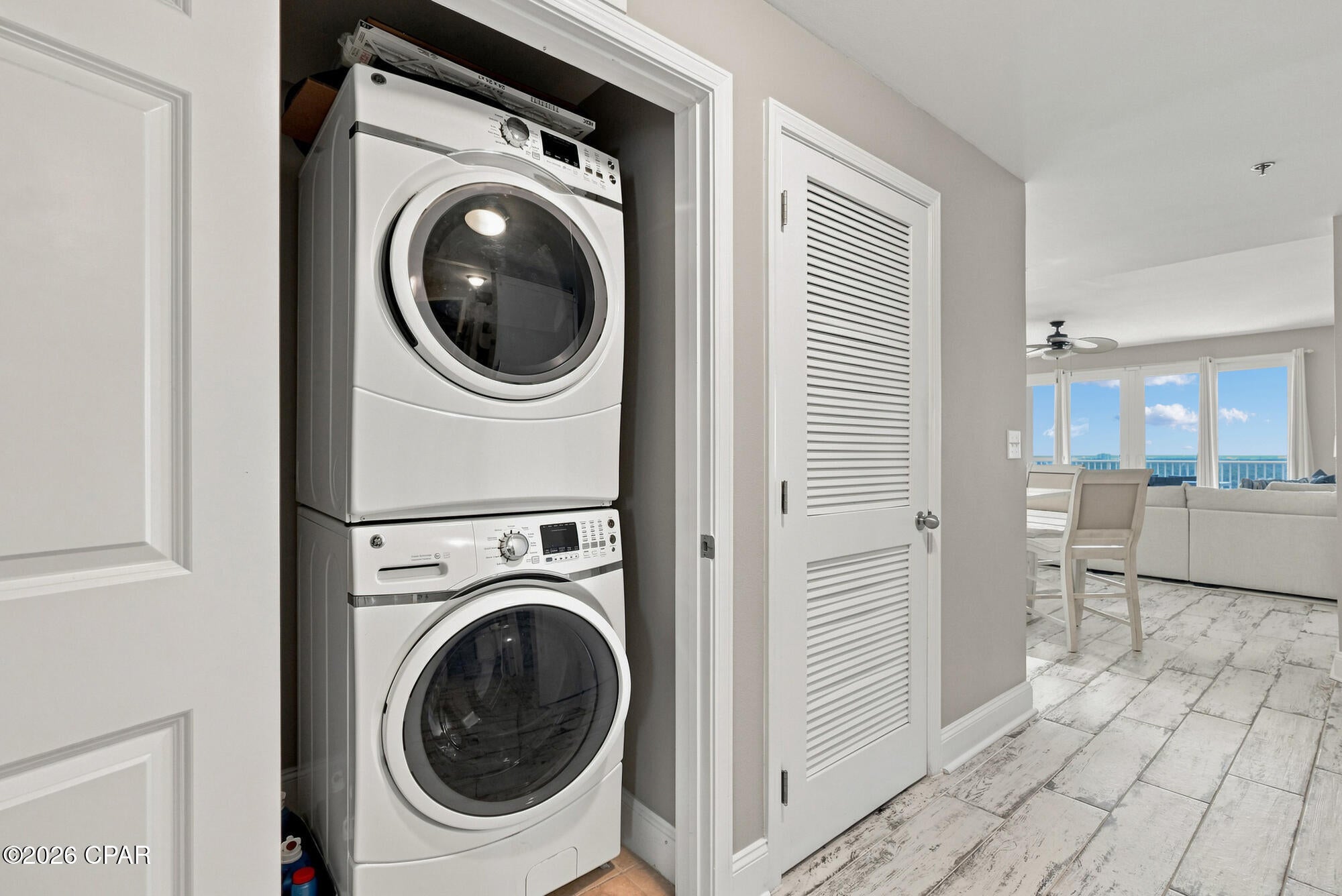 Laketown Wharf - Residential
