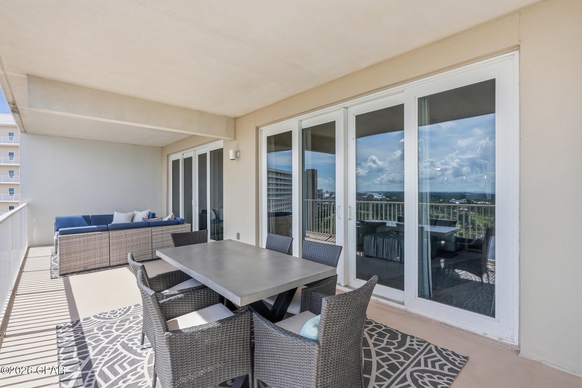 Laketown Wharf - Residential