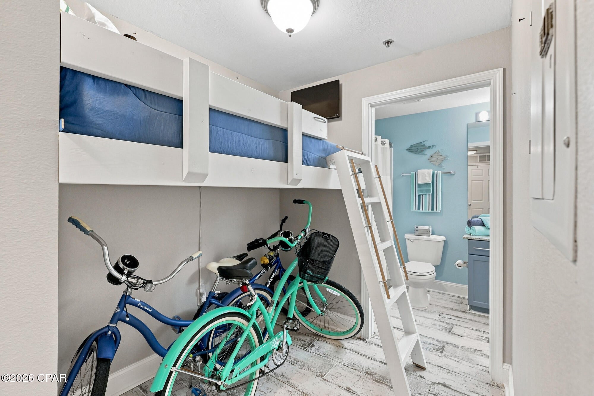 Laketown Wharf - Residential