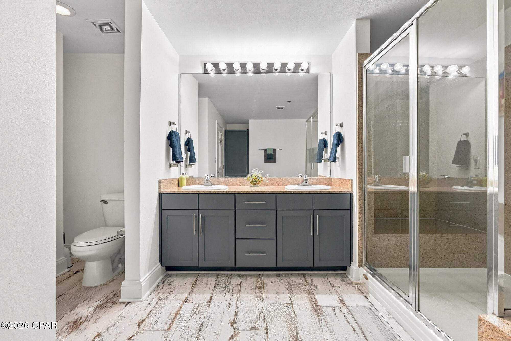 Laketown Wharf - Residential