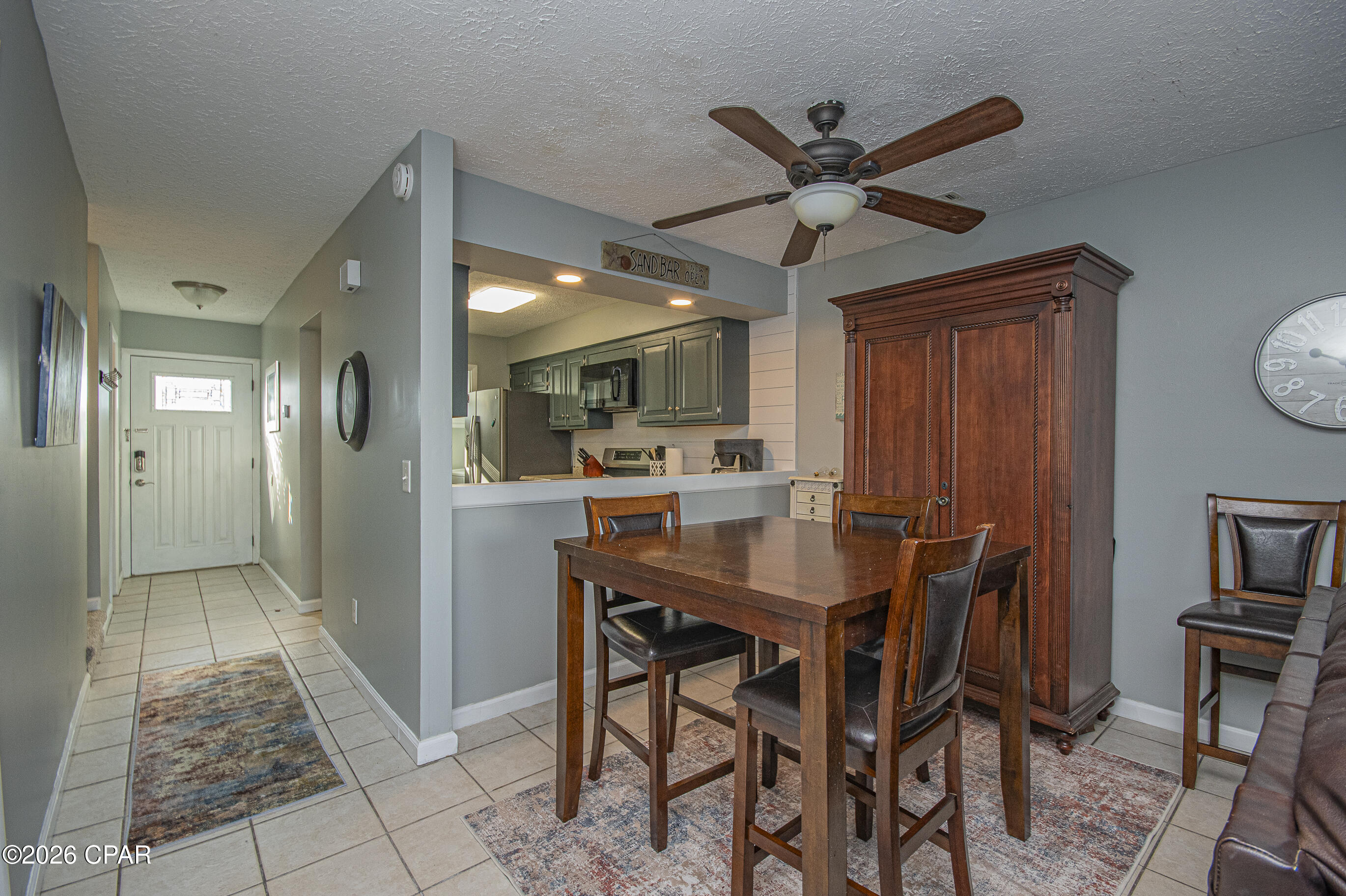 Shade Tree Condo Ph II - Residential