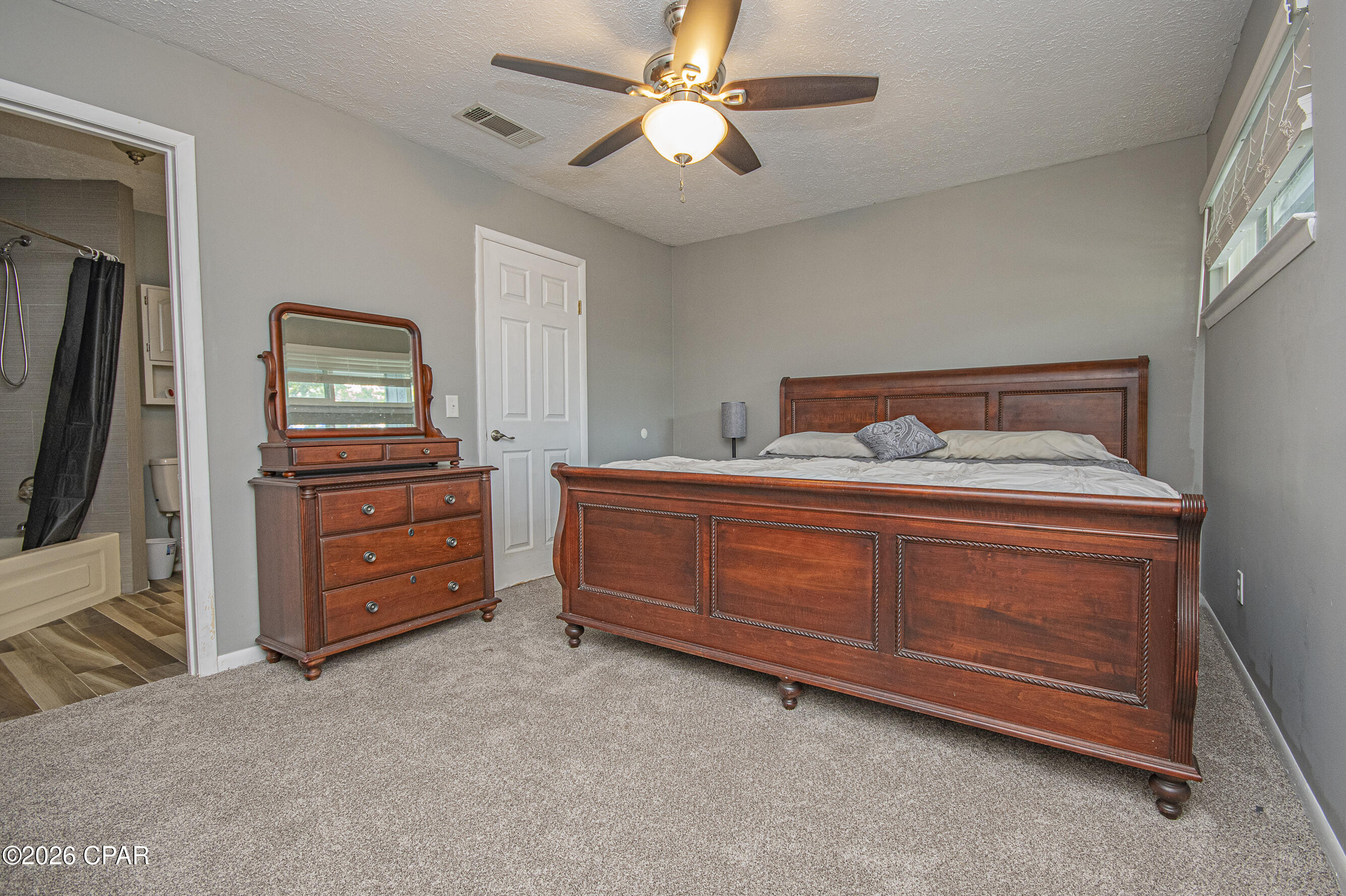 Shade Tree Condo Ph II - Residential