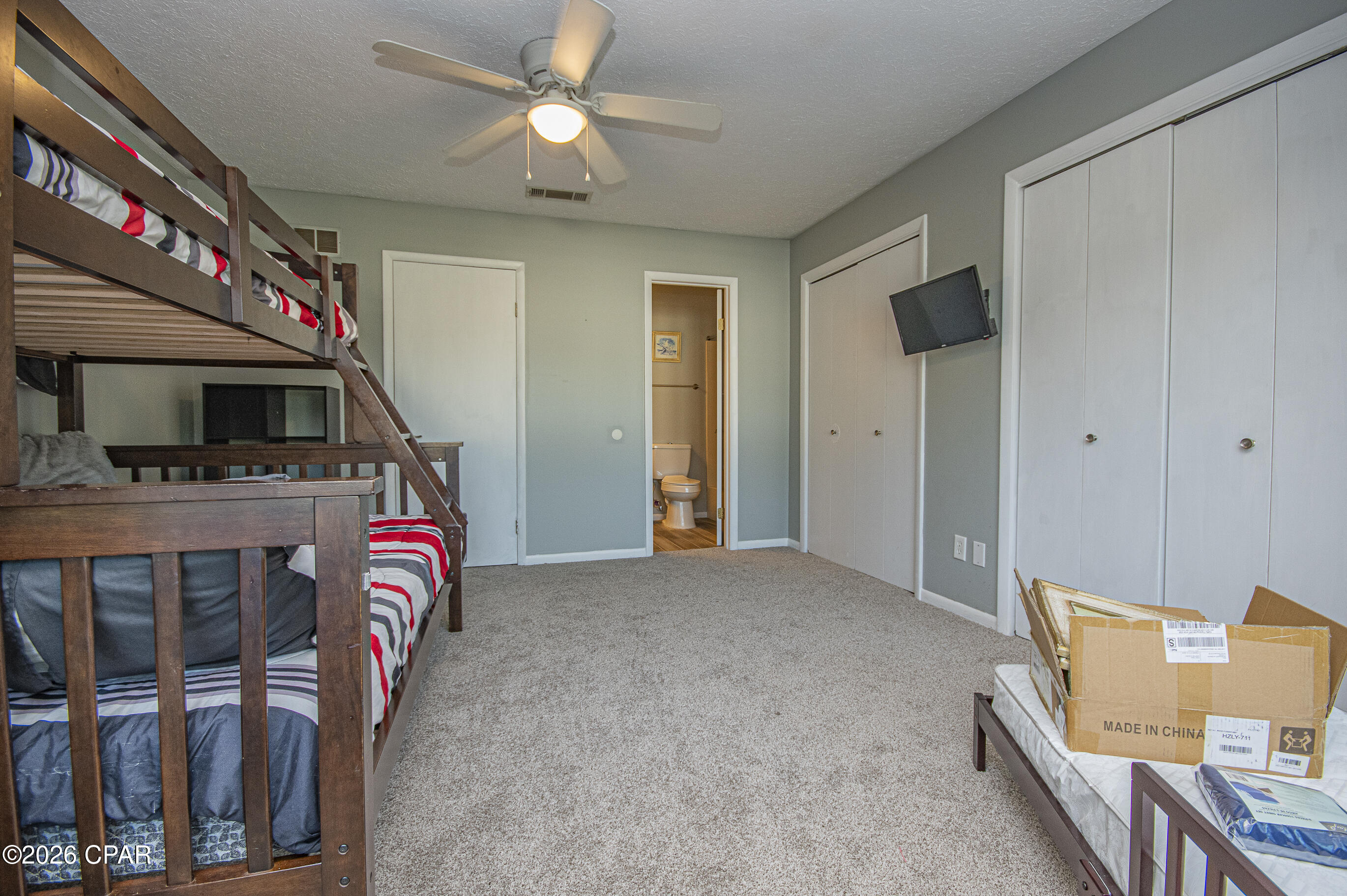 Shade Tree Condo Ph II - Residential