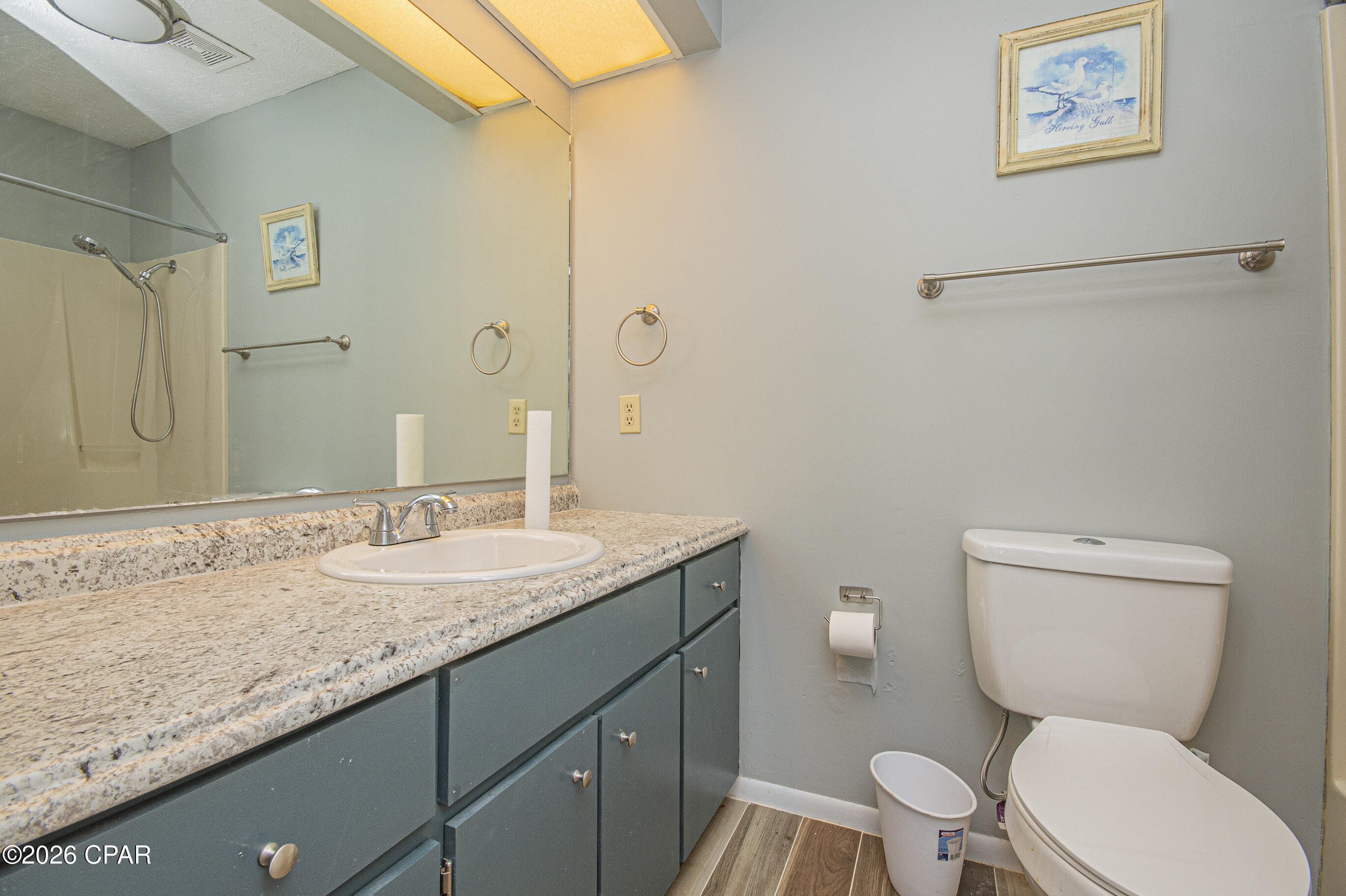 Shade Tree Condo Ph II - Residential