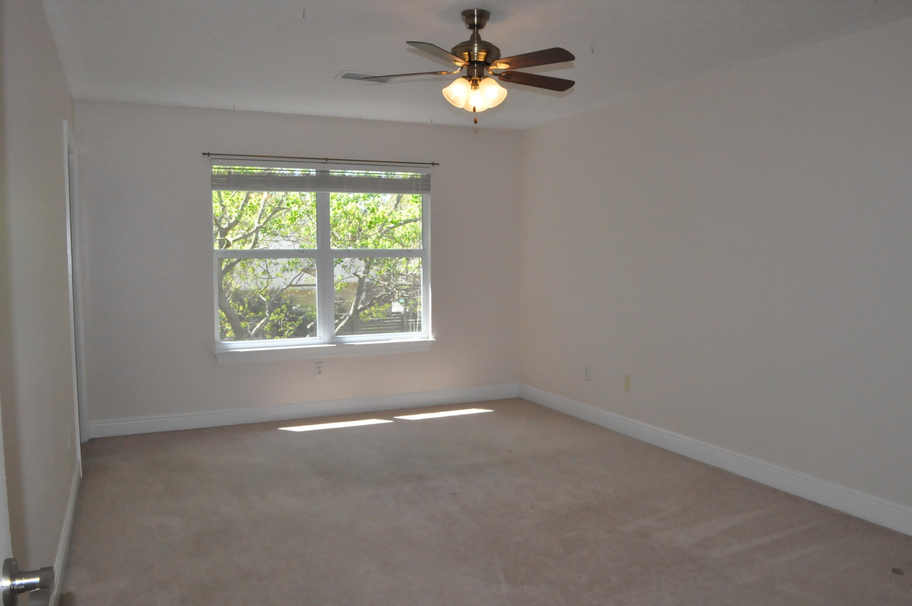 Pines 5th Add - Residential