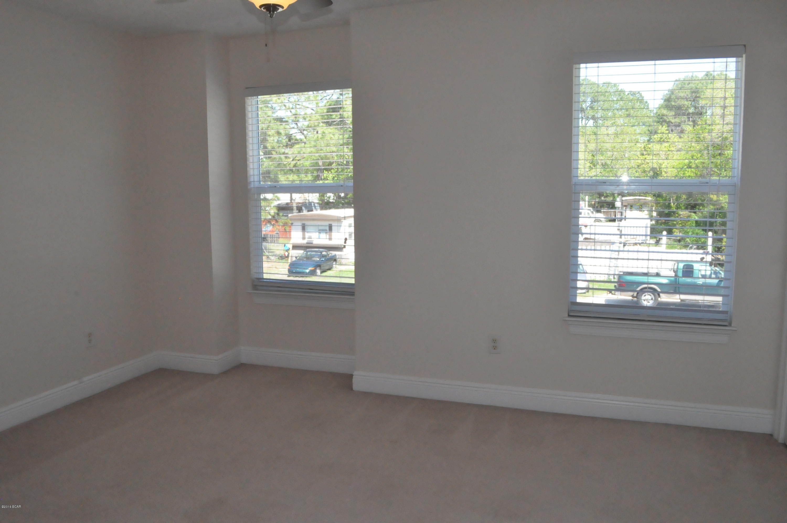 Pines 5th Add - Residential
