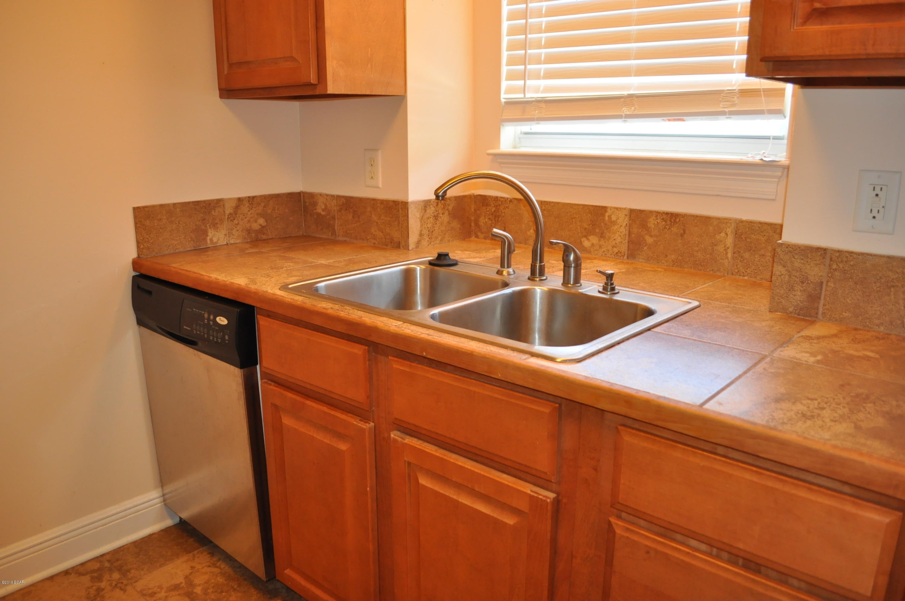 Pines 5th Add - Residential
