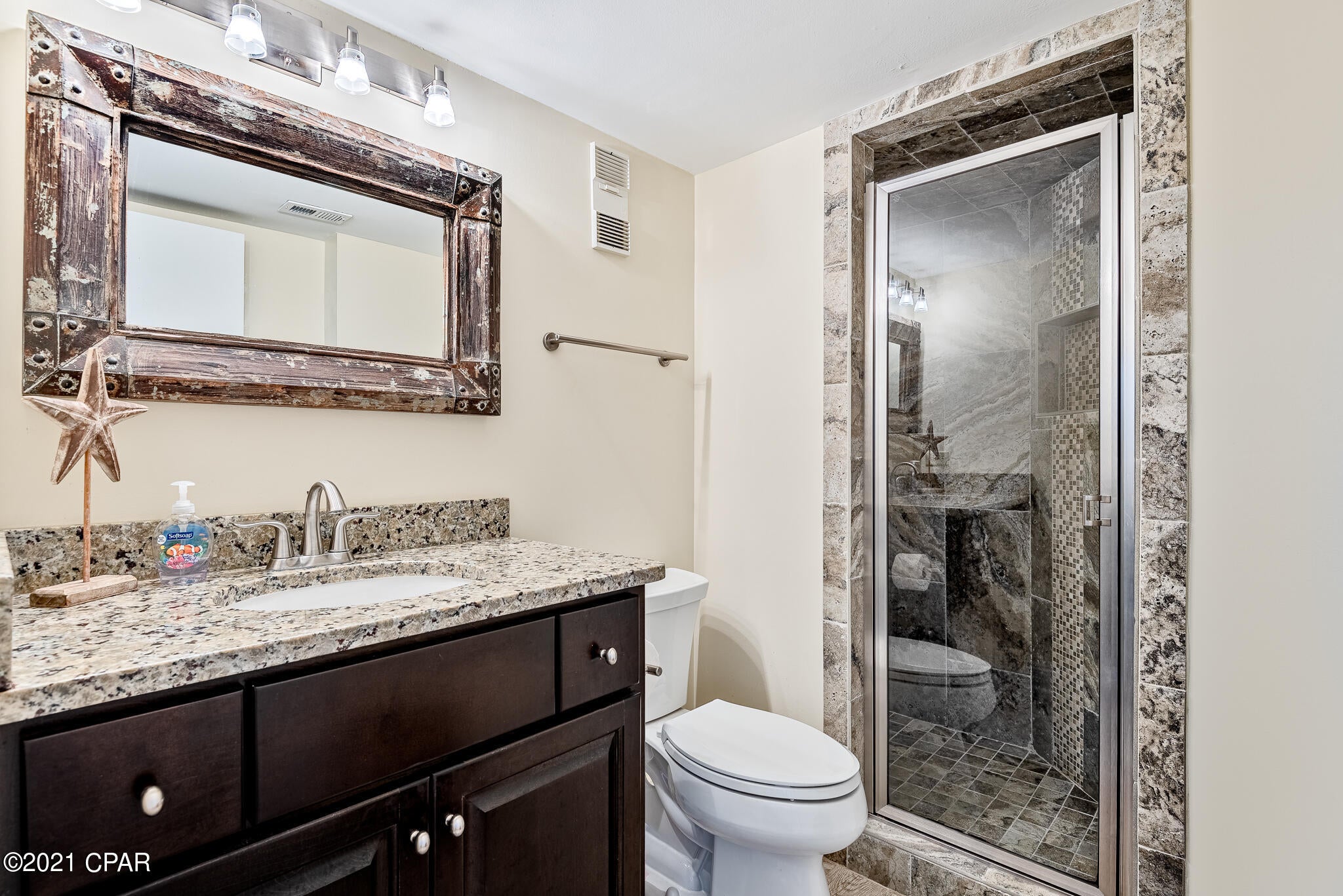 Summerhouse Condo. - Residential