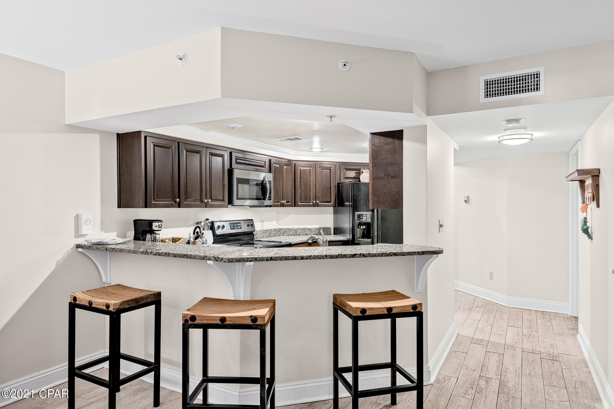 Summerhouse Condo. - Residential