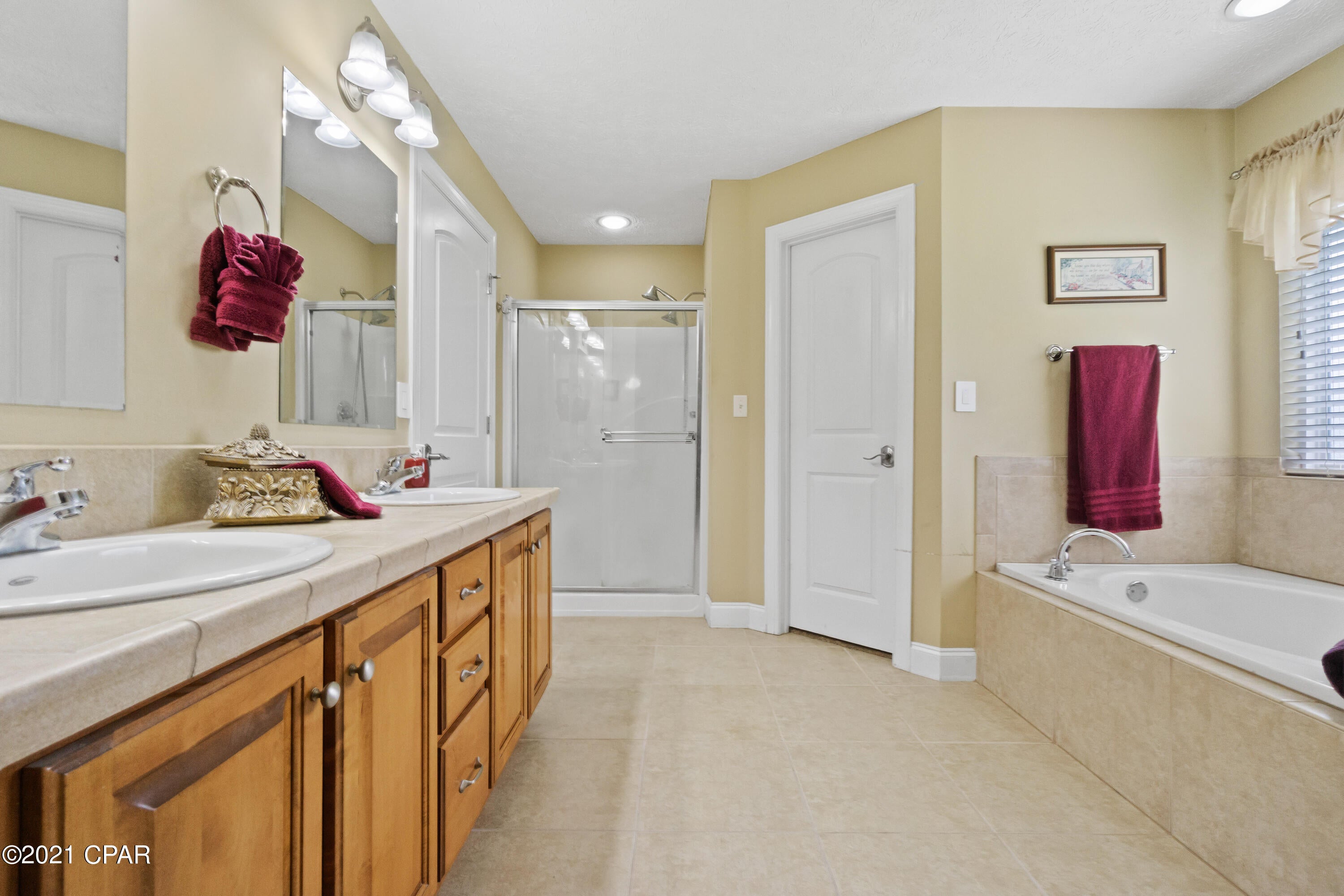 Sunny Hills Unit 1 - Residential