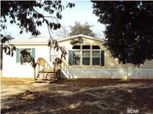 Must see 3BR 2 BA Mobile Home! Great country living where you can enjoy the peace and quiet. Wood deck by front door. Garden tub in Master Bathroom and walk-in closet. Information provided is intended to be correct, however, buyer assumes responsibility to verify.