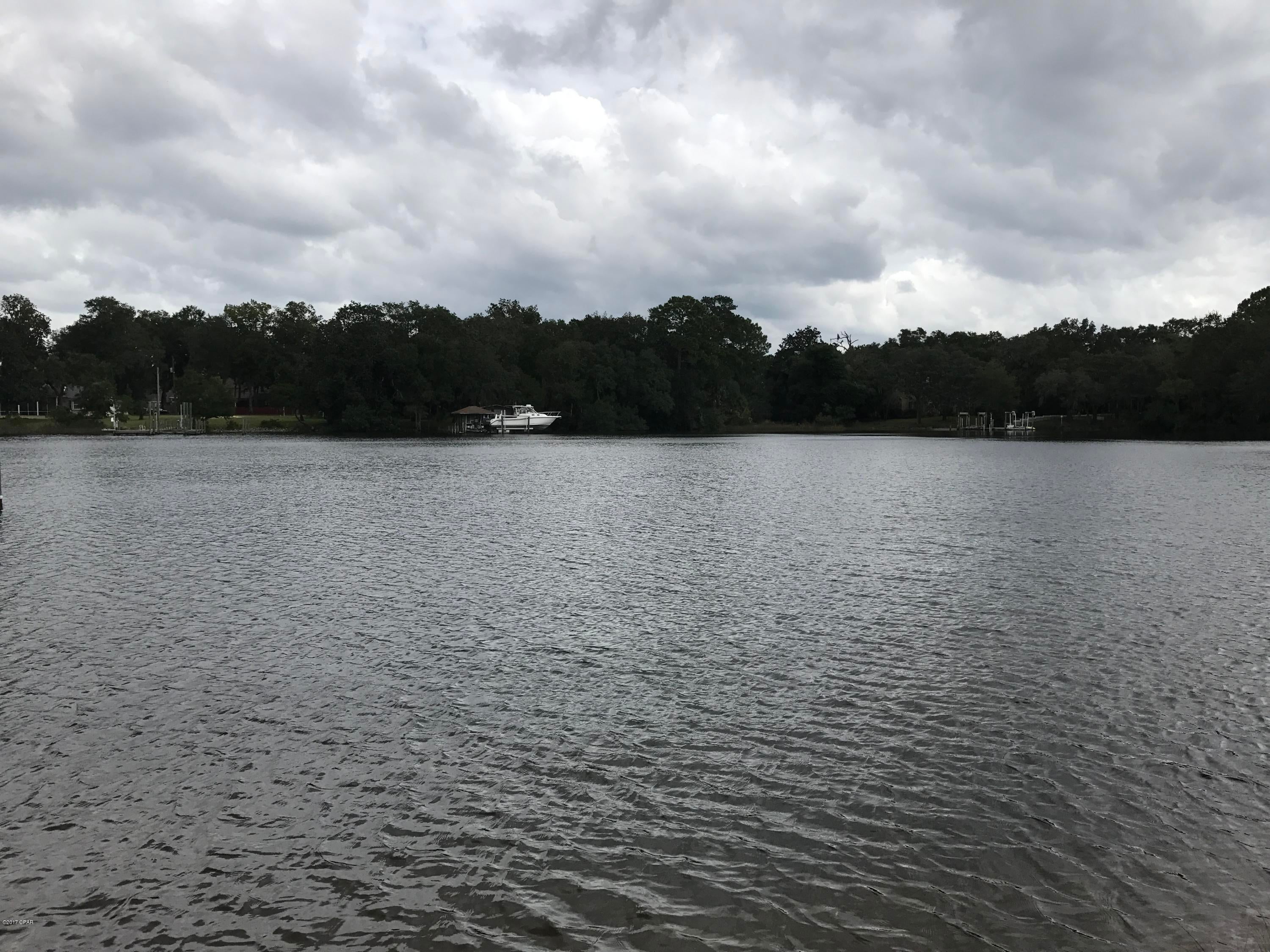 Osceola Point - Land