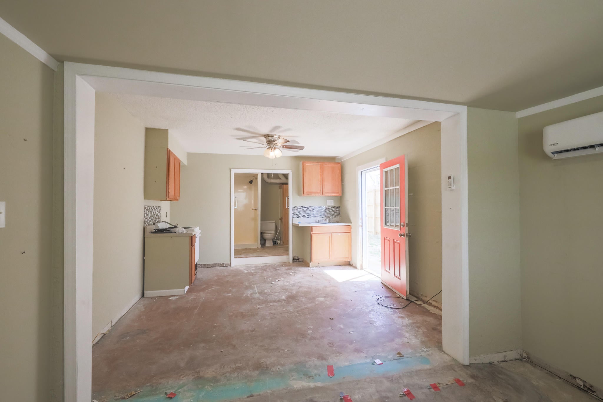 Biltmore Beach 1st Add - Residential