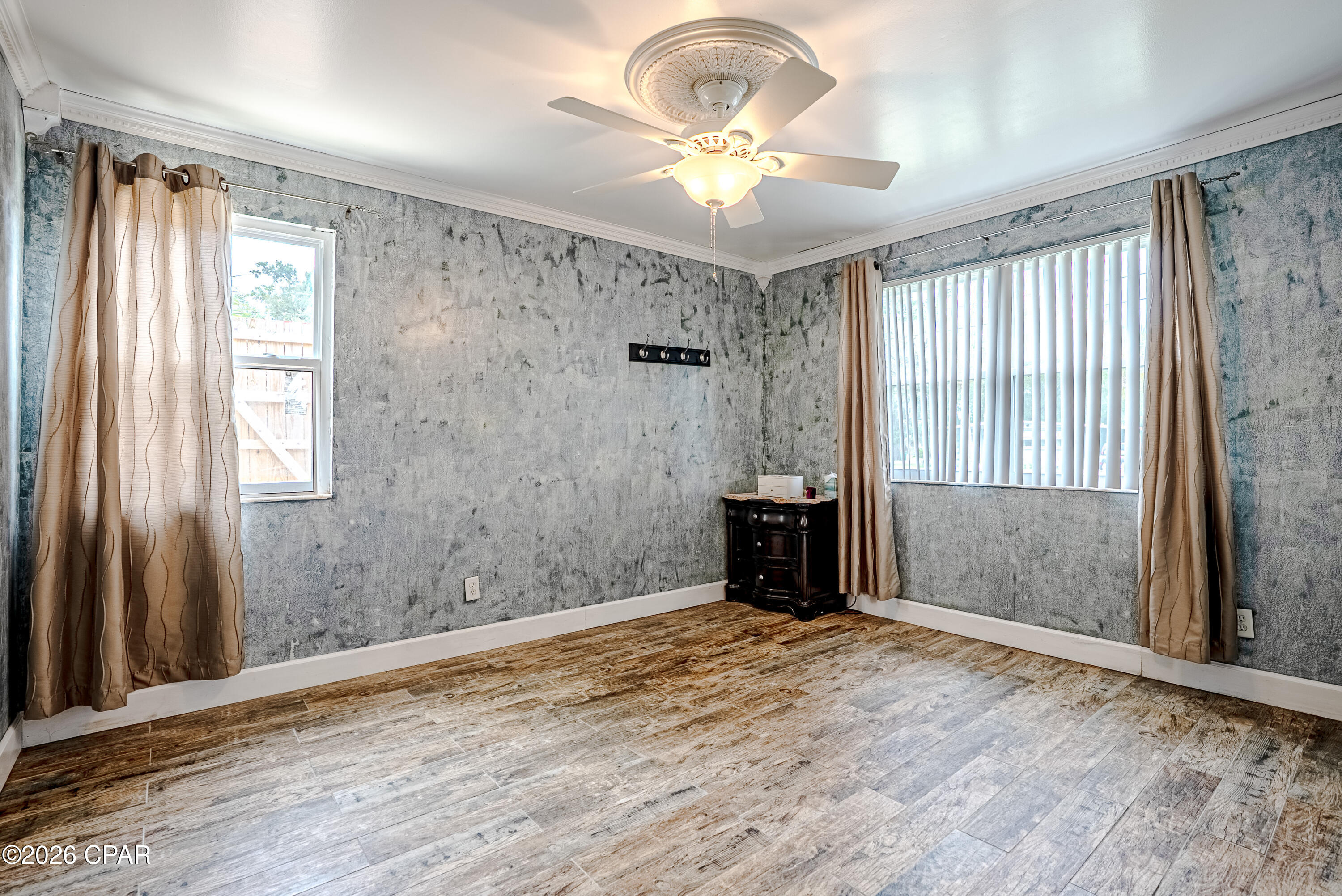 Lake Drive Heights - Residential