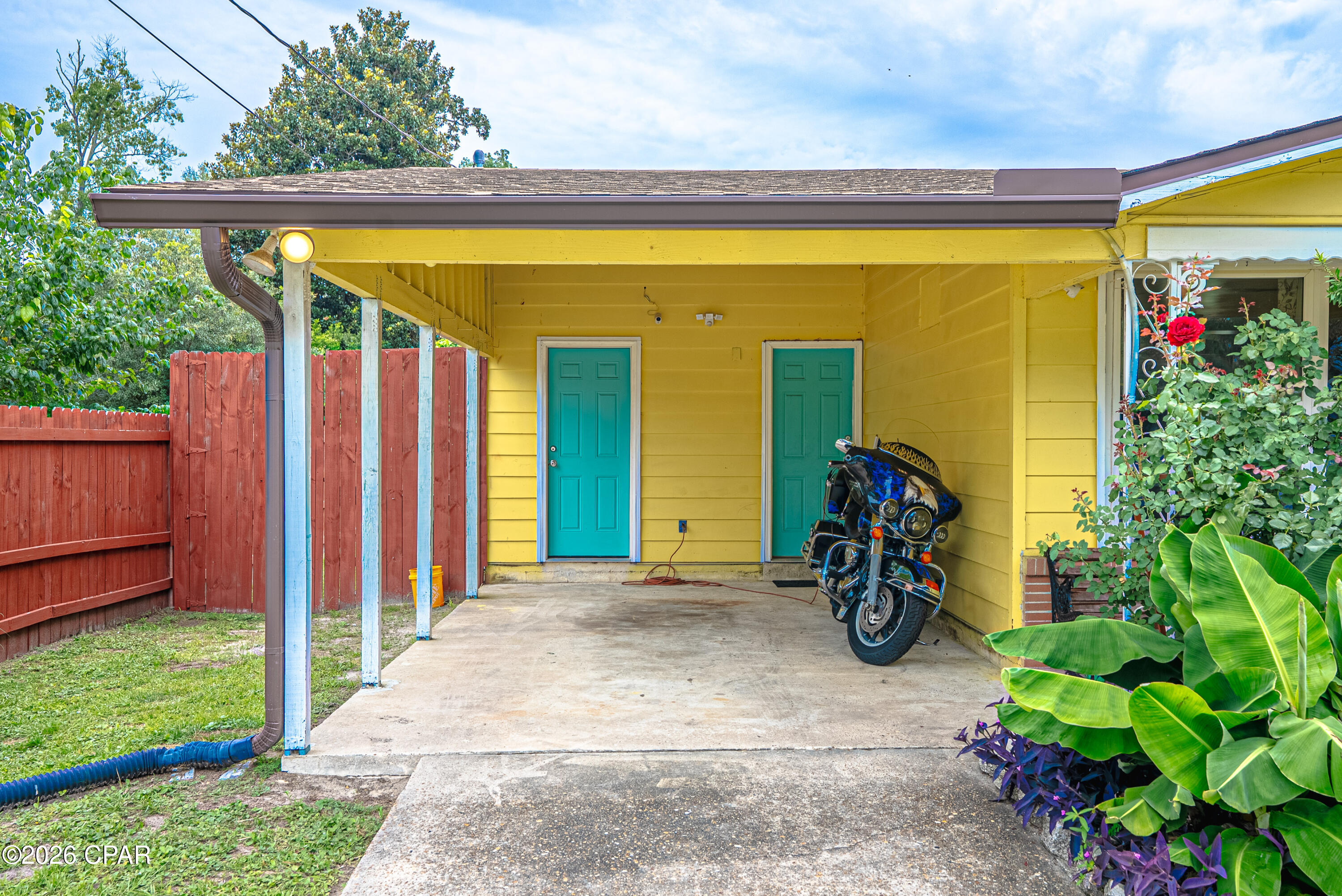 Lake Drive Heights - Residential