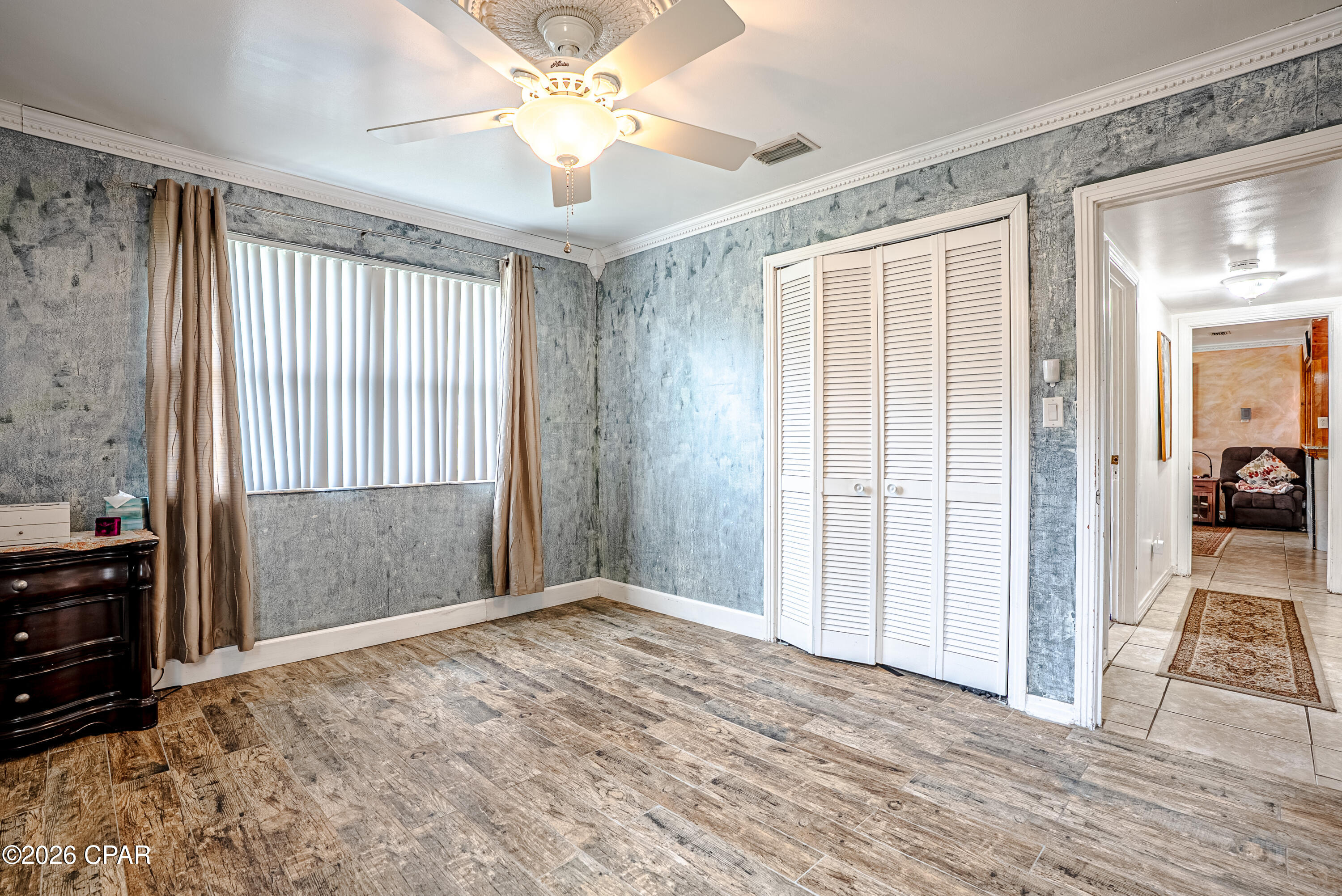 Lake Drive Heights - Residential