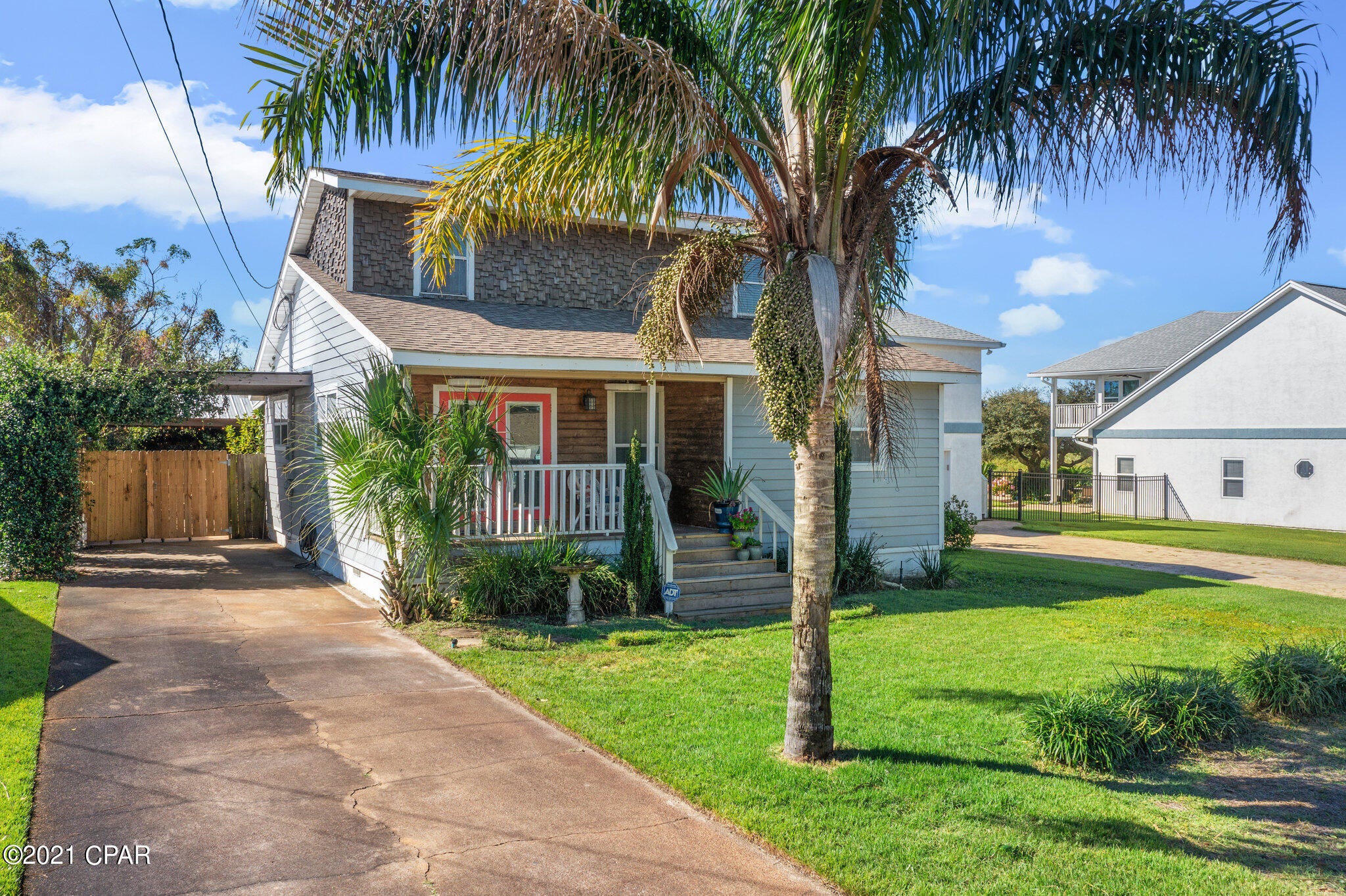 Kiska Beach - Residential