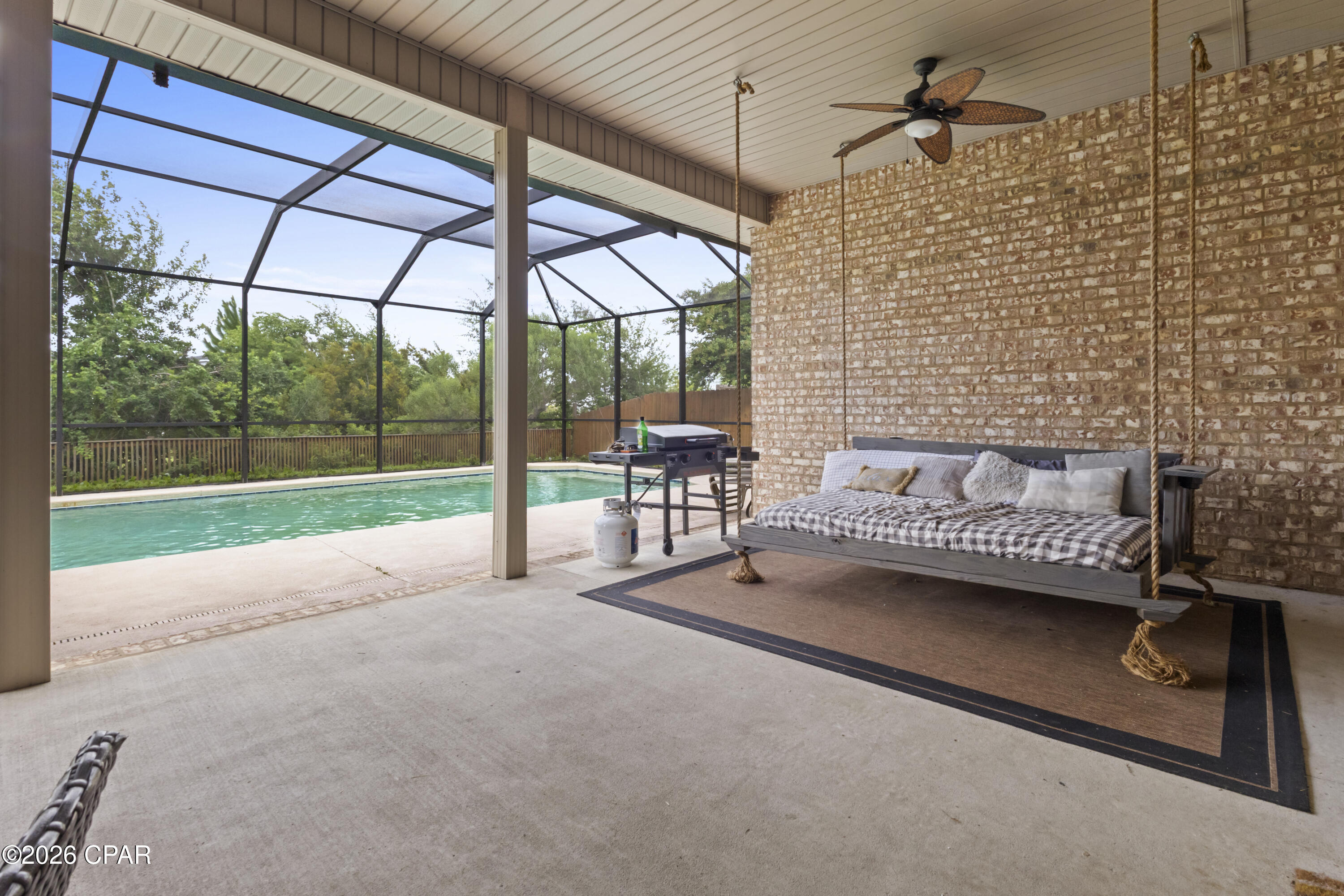 College Oaks - Residential