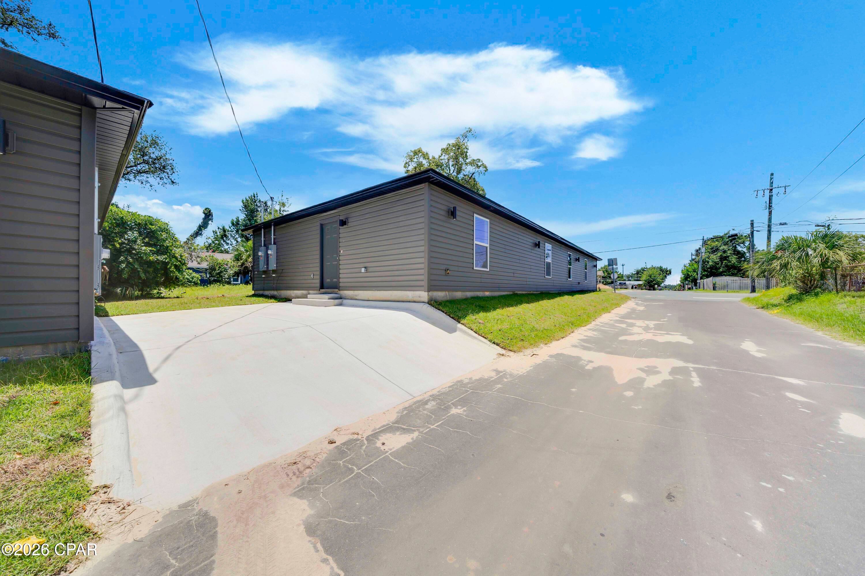 [No Recorded Subdiv] - Residential Lease