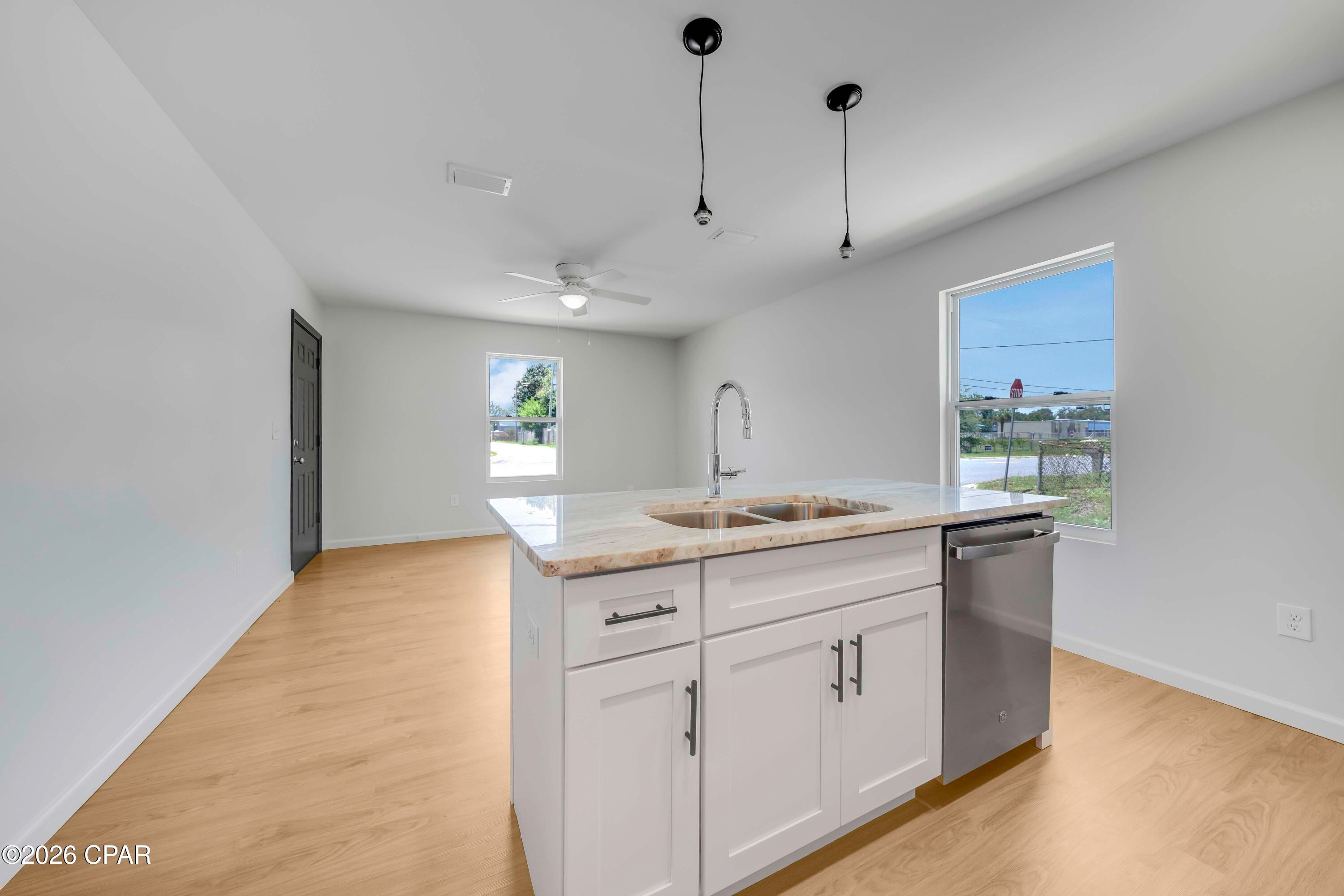 [No Recorded Subdiv] - Residential Lease
