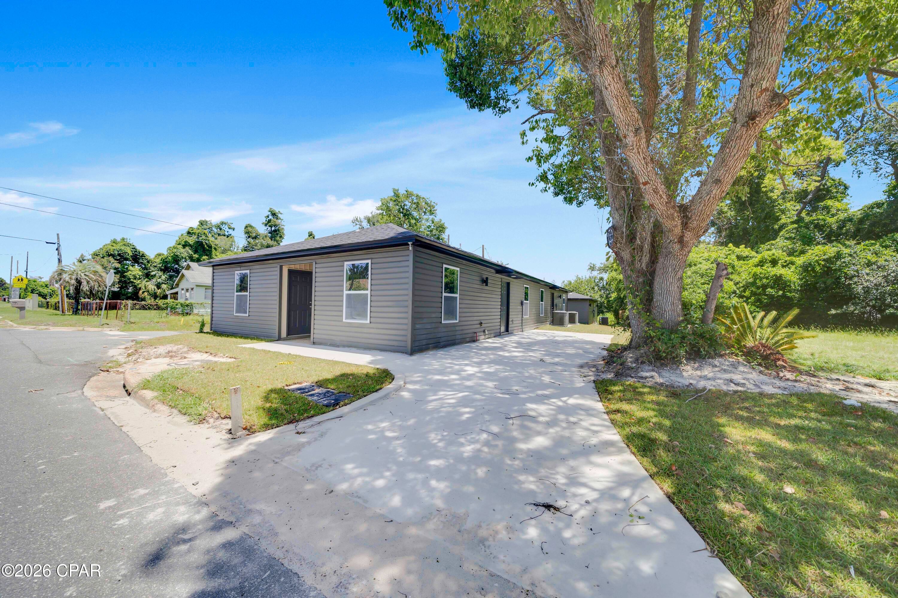 [No Recorded Subdiv] - Residential Lease