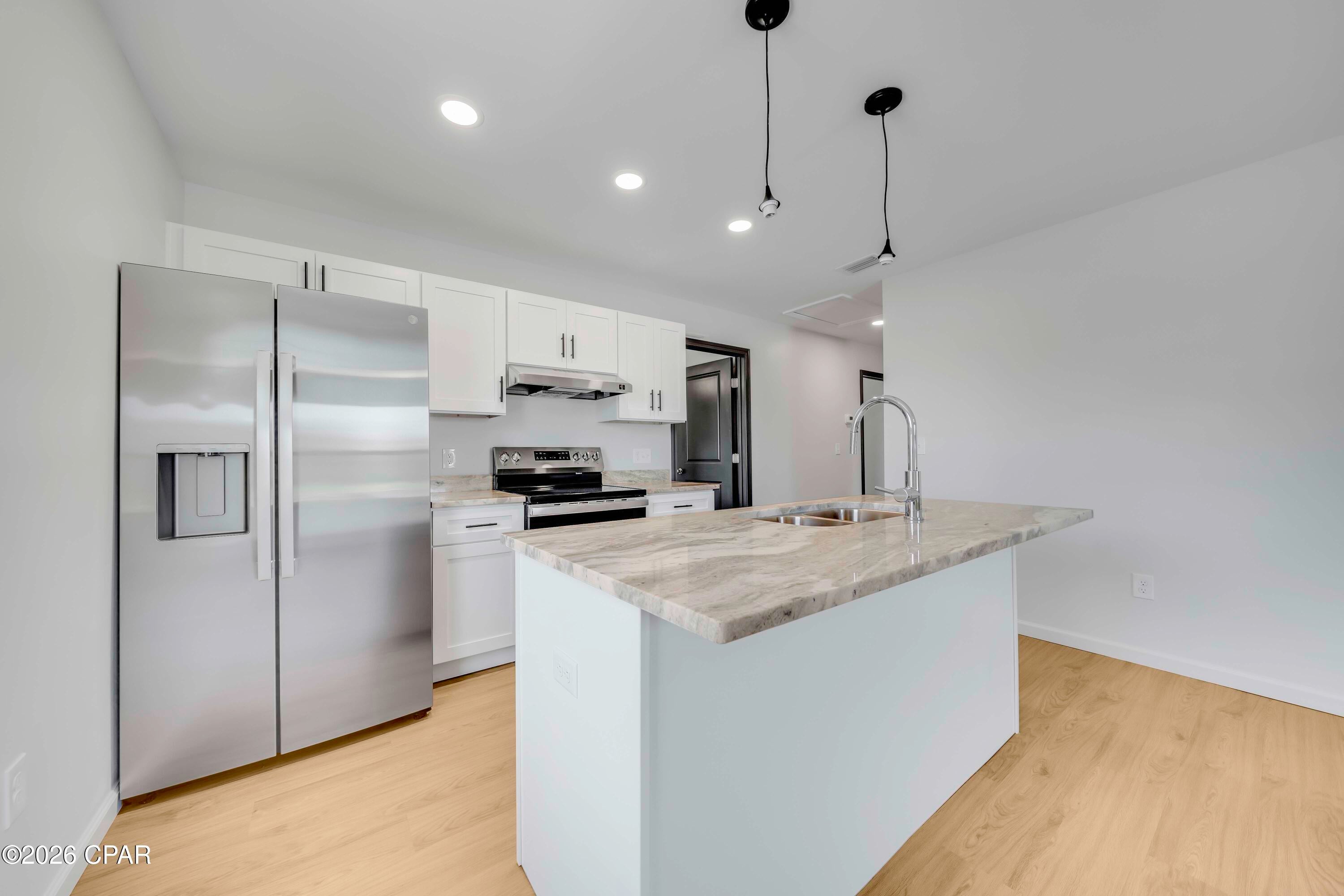 [No Recorded Subdiv] - Residential Lease