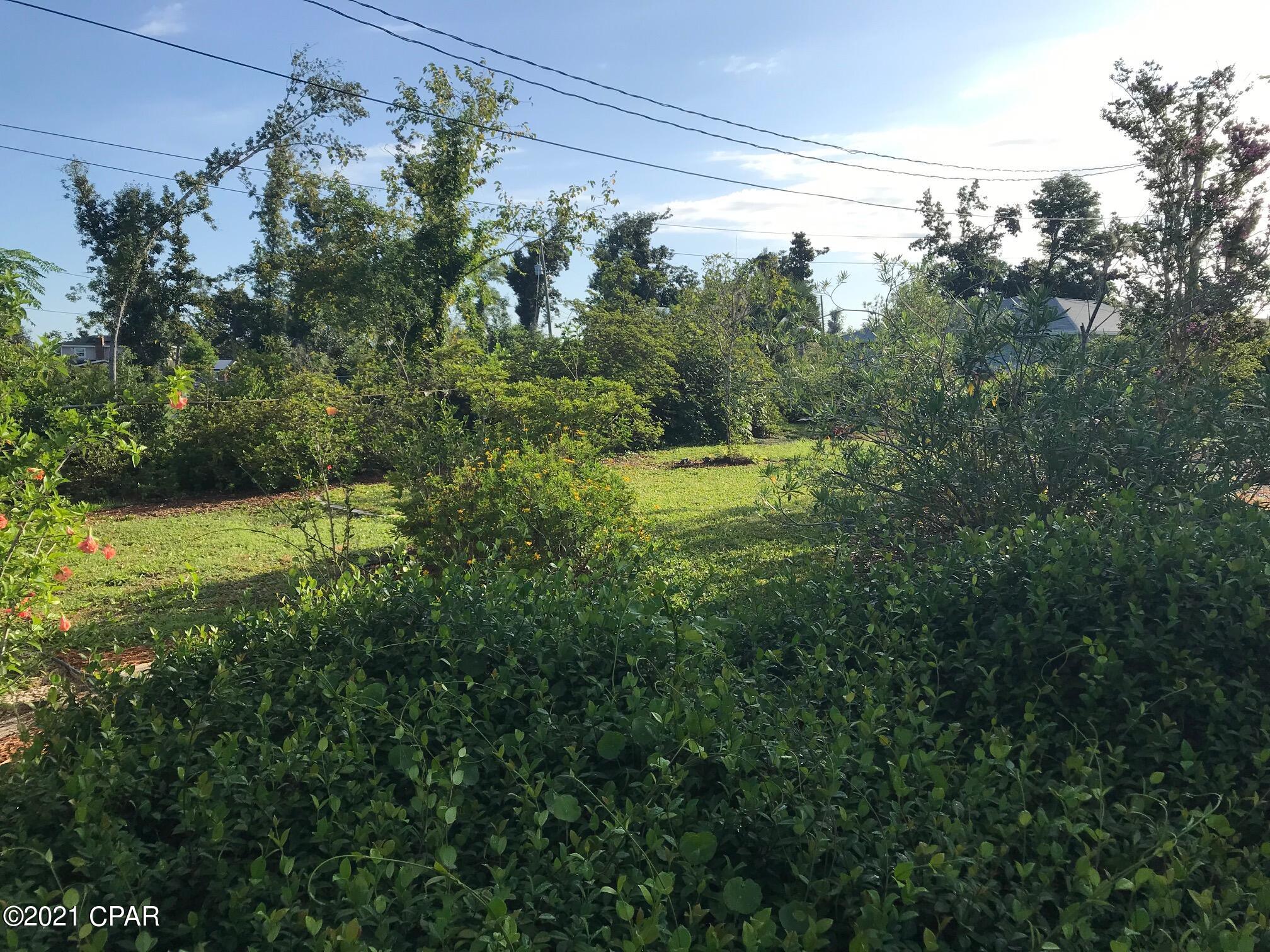 Lake Drive Heights - Residential
