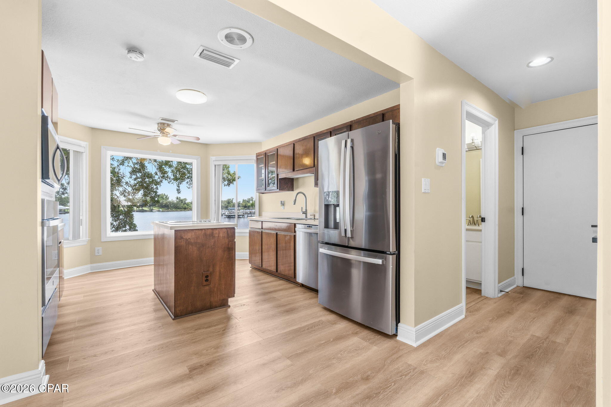 Country Club Gardens - Residential Lease