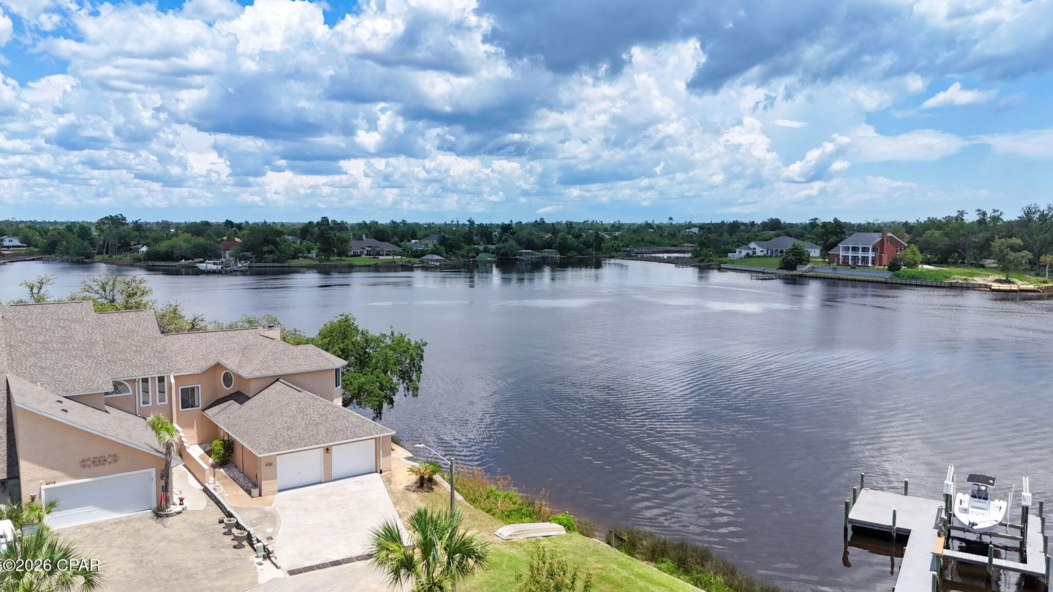 Country Club Gardens - Residential Lease