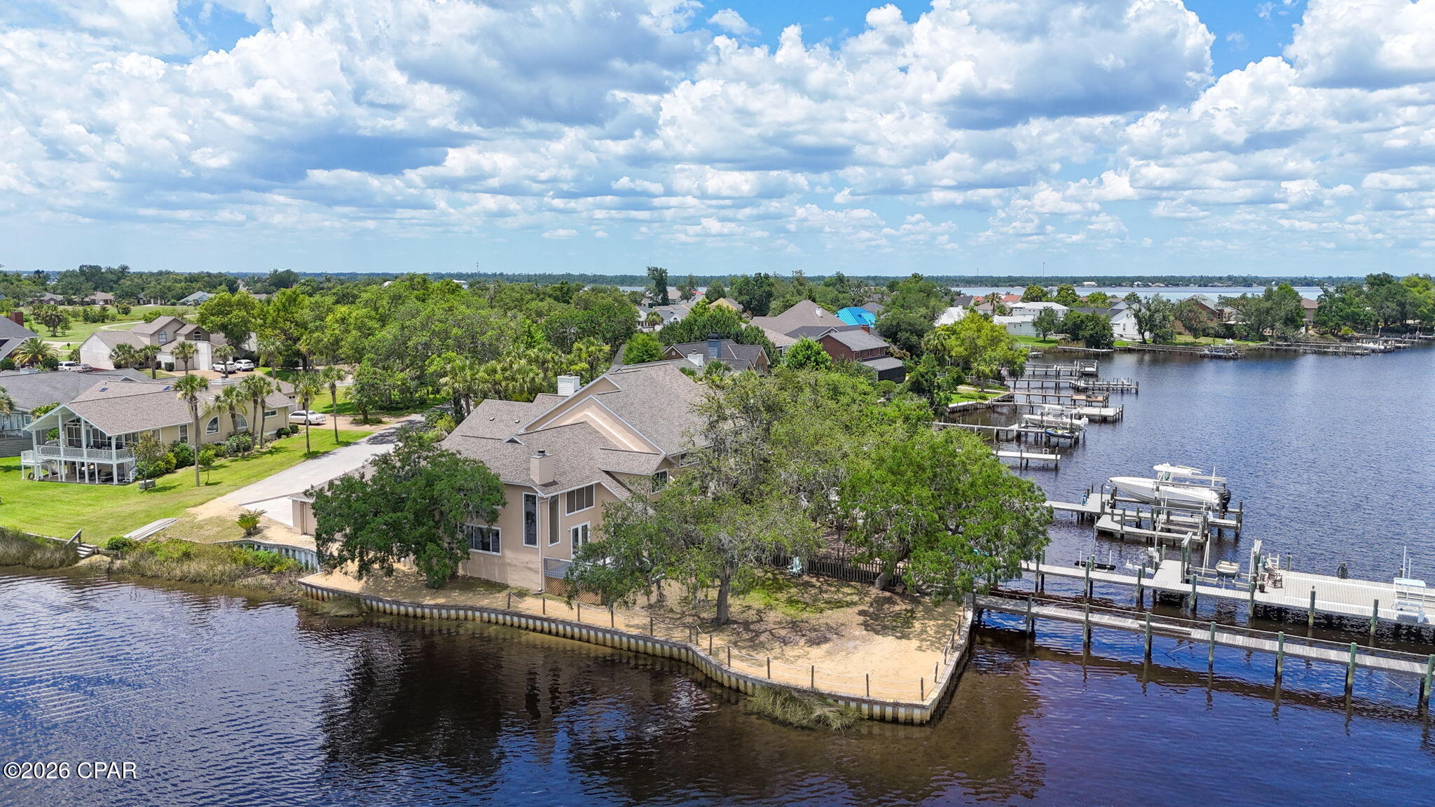 Country Club Gardens - Residential Lease