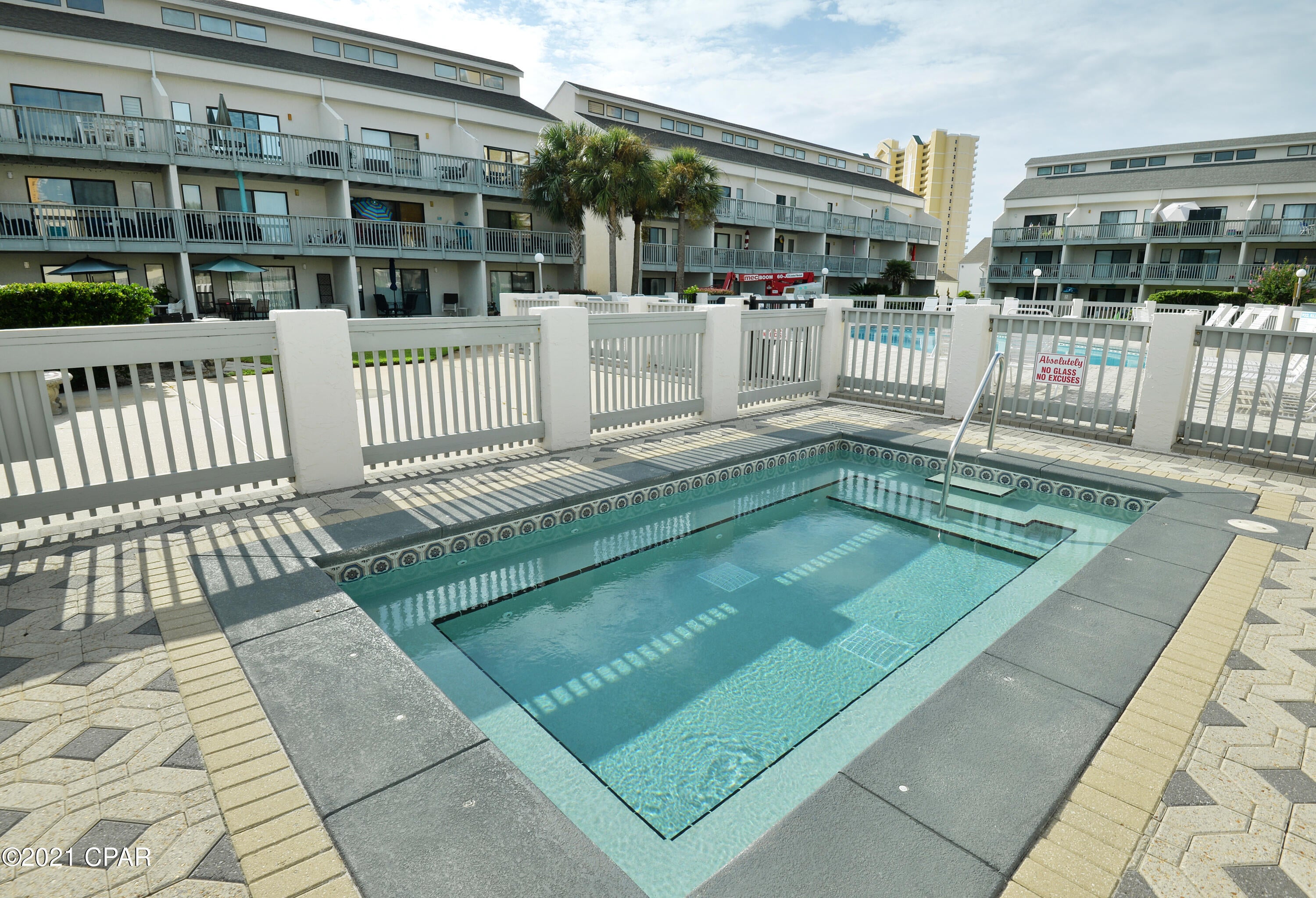 Endless Summer II - Residential