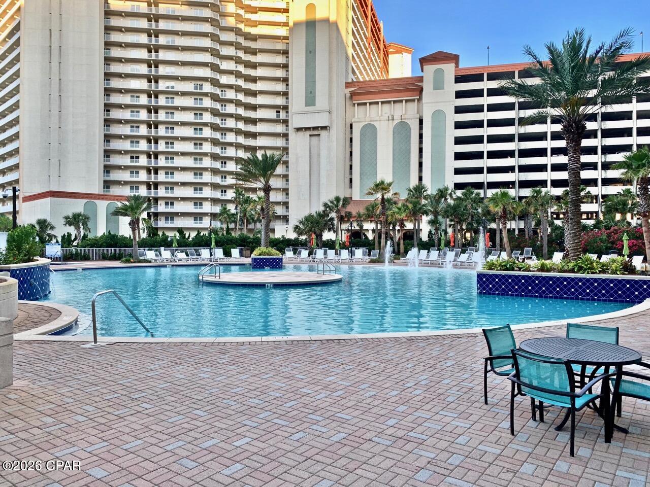 Laketown Wharf - Residential