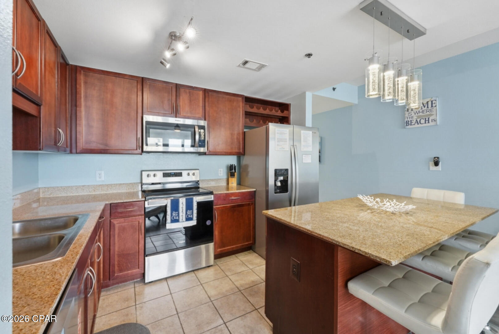 Laketown Wharf - Residential