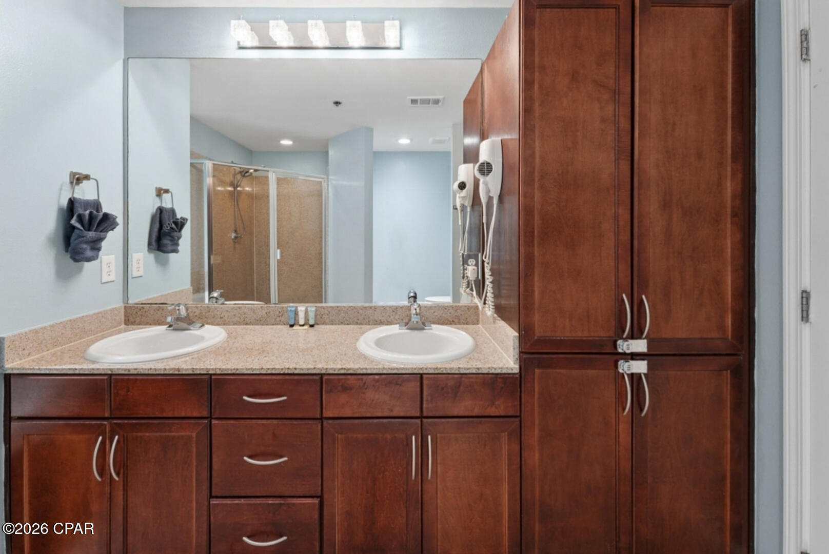 Laketown Wharf - Residential