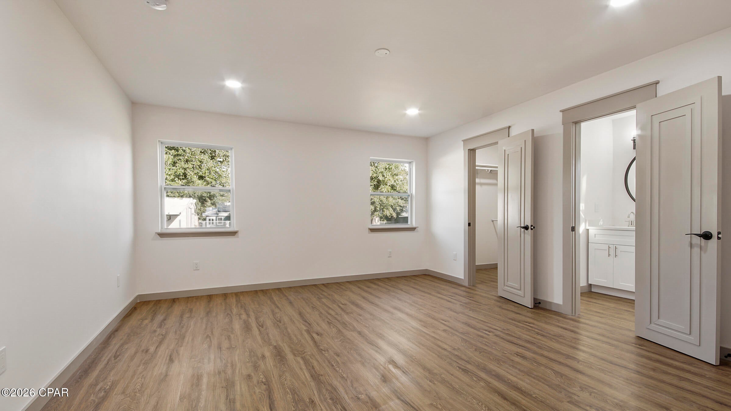 Cove Terrace - Residential