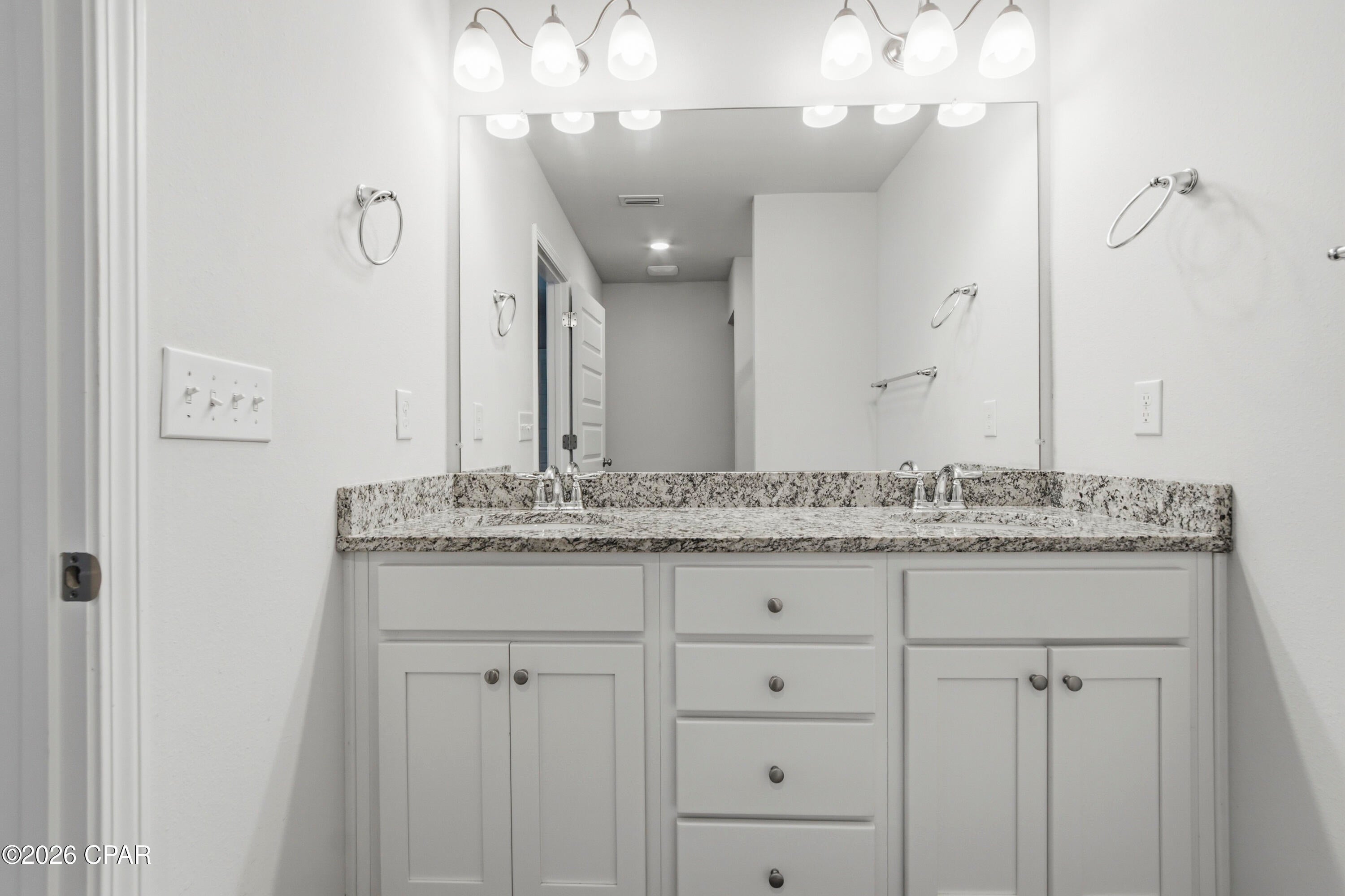 Landins Landing - Residential Lease