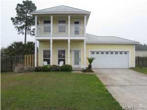 LOWEST PRICED HOME IN LYNDELL PLANTATION!!! First, located in a quiet, sought after friendly, neighborhood where homeowners enjoy a VERY LOW association fee of only $175 per year! Enter this charming community and notice the metal roof tops, pastel colors, and inviting front porches. It is not uncommon to see homeowners taking leisurely strolls or walking their dog. Pull into the driveway and ''GREAT CURB APPEAL''! Before stepping inside, notice the well maintained landscaping, privacy fence, and peek around back and check out the HUGE BACKYARD, a favorite location for the current homeowner. Step inside and ''NICE''! NEW carpet and NEW paint! Large windows, soft relaxing colors, beautifully upgraded kitchen with gorgeous countertops! Downstairs offers a bedroom with its own private