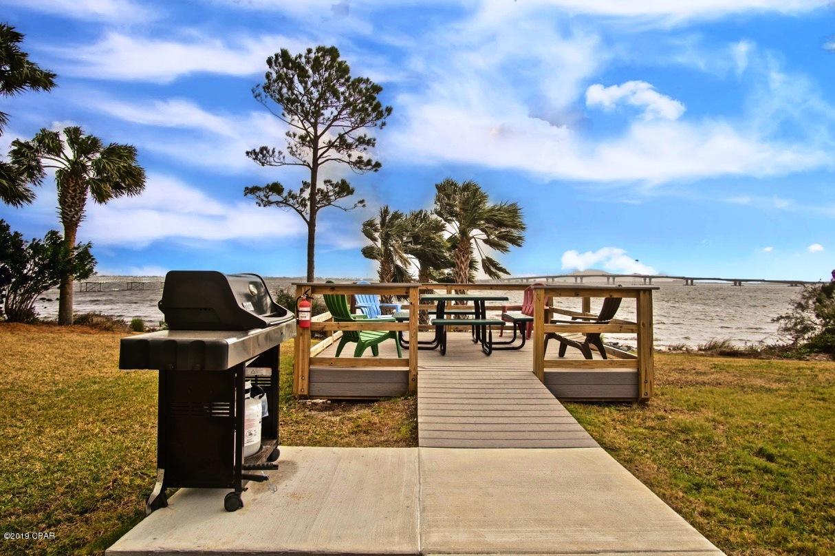 Hibiscus By The Bay - Residential
