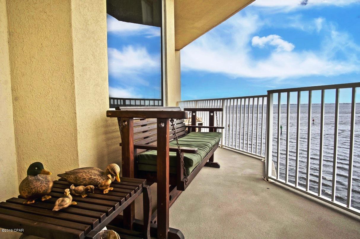 Hibiscus By The Bay - Residential