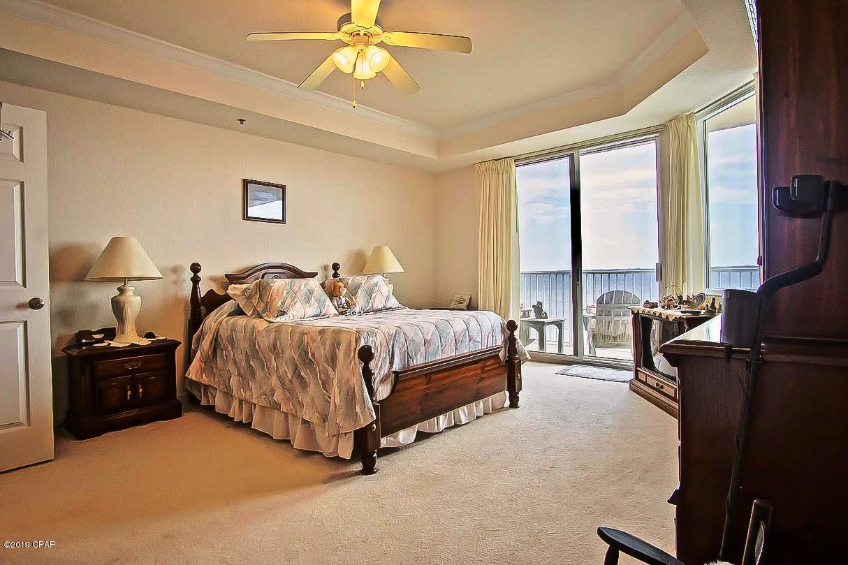 Hibiscus By The Bay - Residential