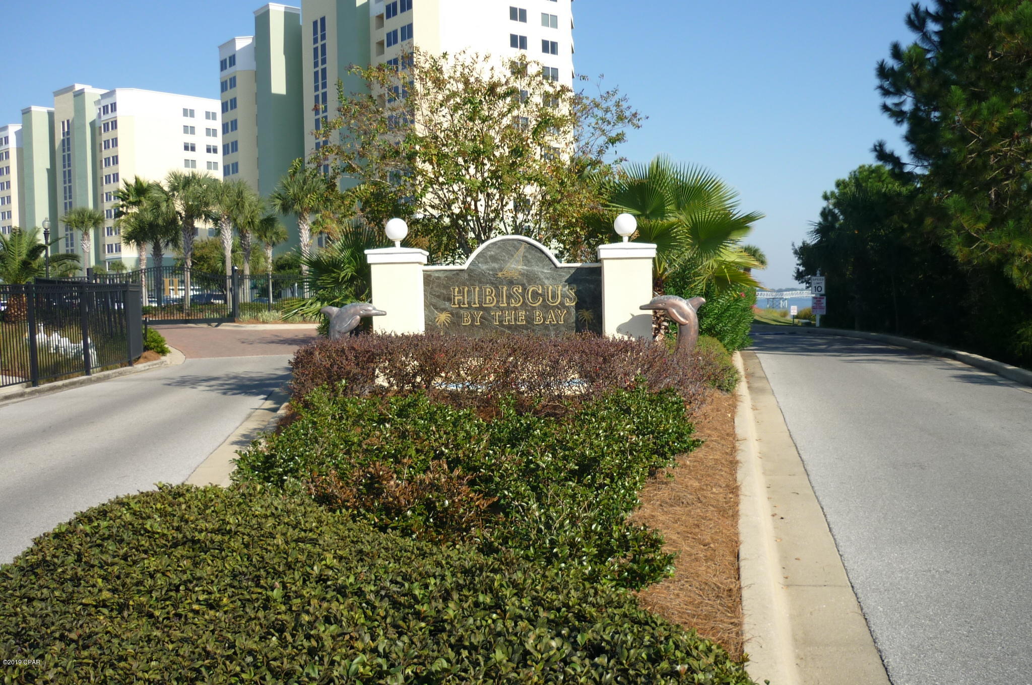 ''LET THE FUN BEGIN IN THIS BEAUTIFUL BAY FRONT PROPERTY''' YOU WONT BE DISAPPOINTED IN THIS EXCLUSIVE GATED COMMUNITY. HAVE A GREAT TIME WATCHING SAIL BOATS AND FISHERMEN/WOMEN IN ALL THEIR GLORY. JUST MINUTES FROM THE BEACH THIS MAGNIFICENT PROPERTY BOASTS A MARINA, TENNIS COURT, EXERCISE ROOM, LIBRARY/CONFERENCE ROOM, COMMUNITY ROOM, HOT TUB AND POOL OVERLOOKING THE HATHAWAY BRIDGE.THIS CONDO COMES WITH PANORAMIC VIEWS FROM EVERY DIRECTION WITH BEAUTIFUL SUNRISES AND MOONLIT NIGHTS. NICE OPEN FLOOR PLAN. WHAT A GREAT DEAL!! Age, SF, room sizes are approx. Please verify if important.