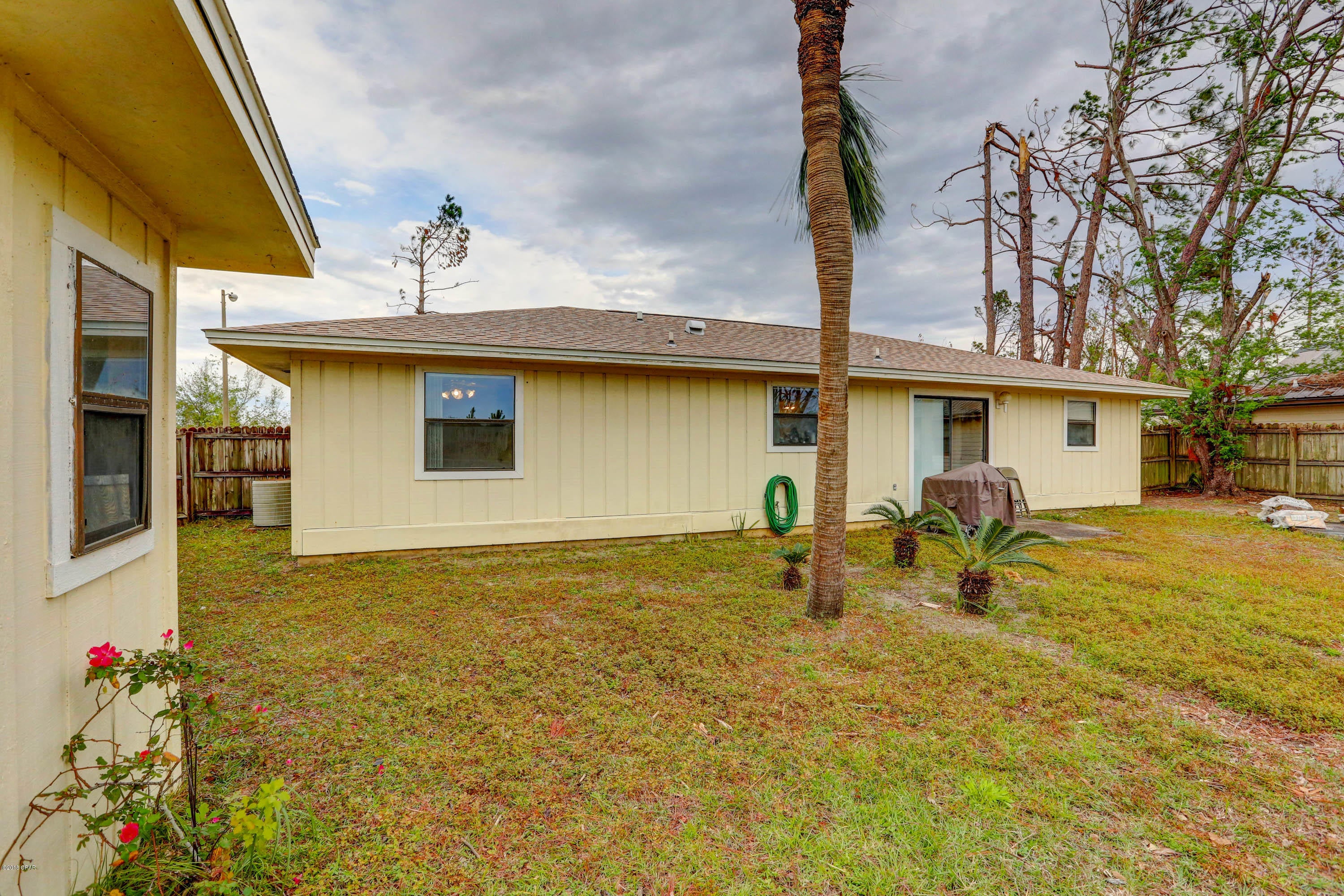 Gulf Coast Village U-2 - Residential