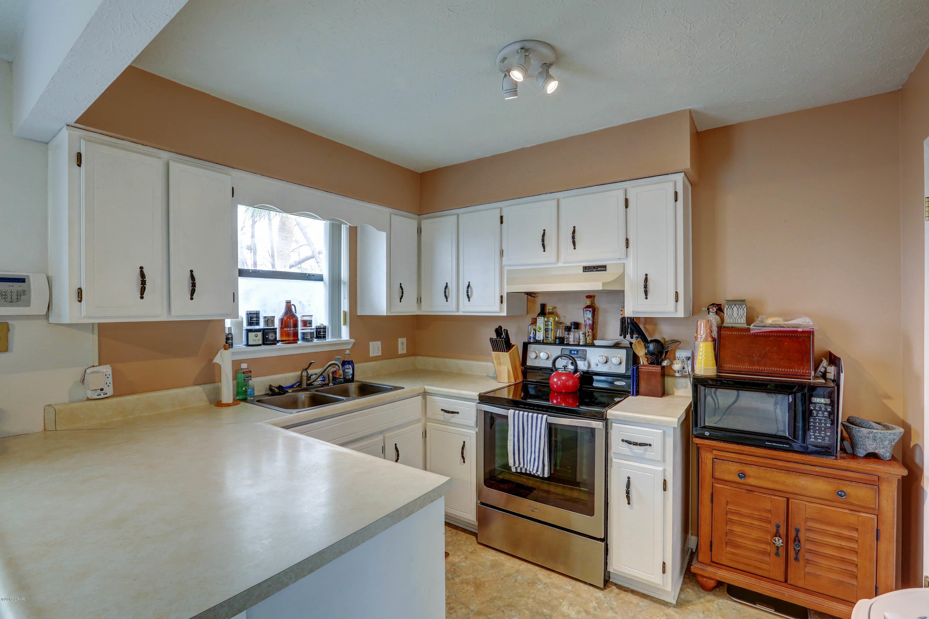 Gulf Coast Village U-2 - Residential