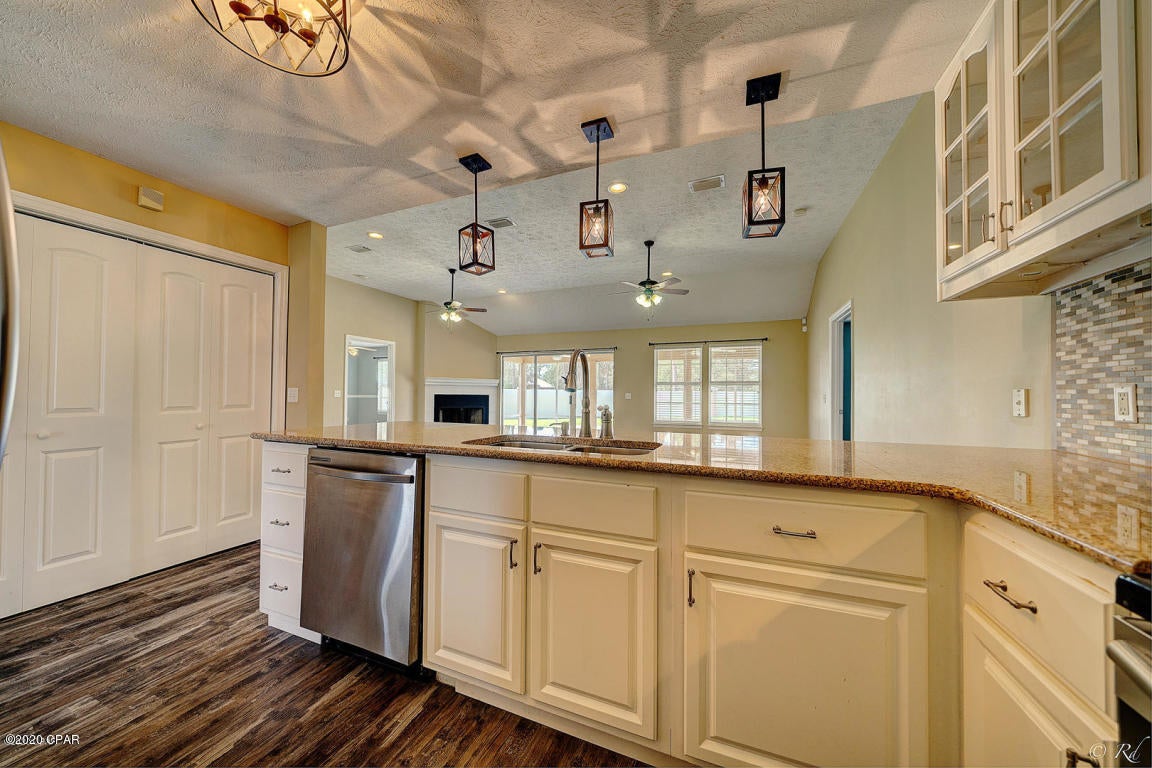 Palm Bay Unit 1 - Residential Lease