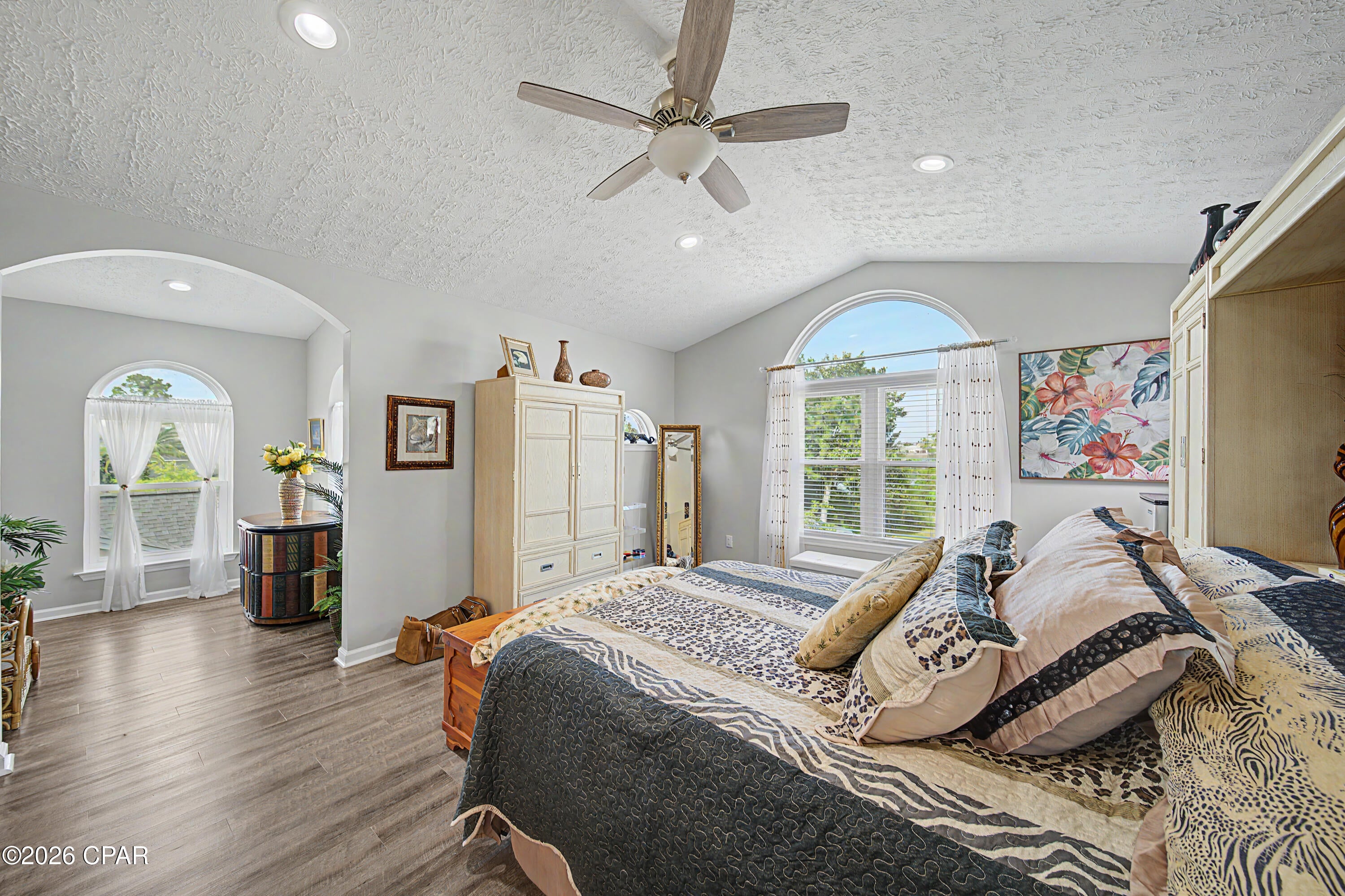 Country Club Harbour Estates - Residential