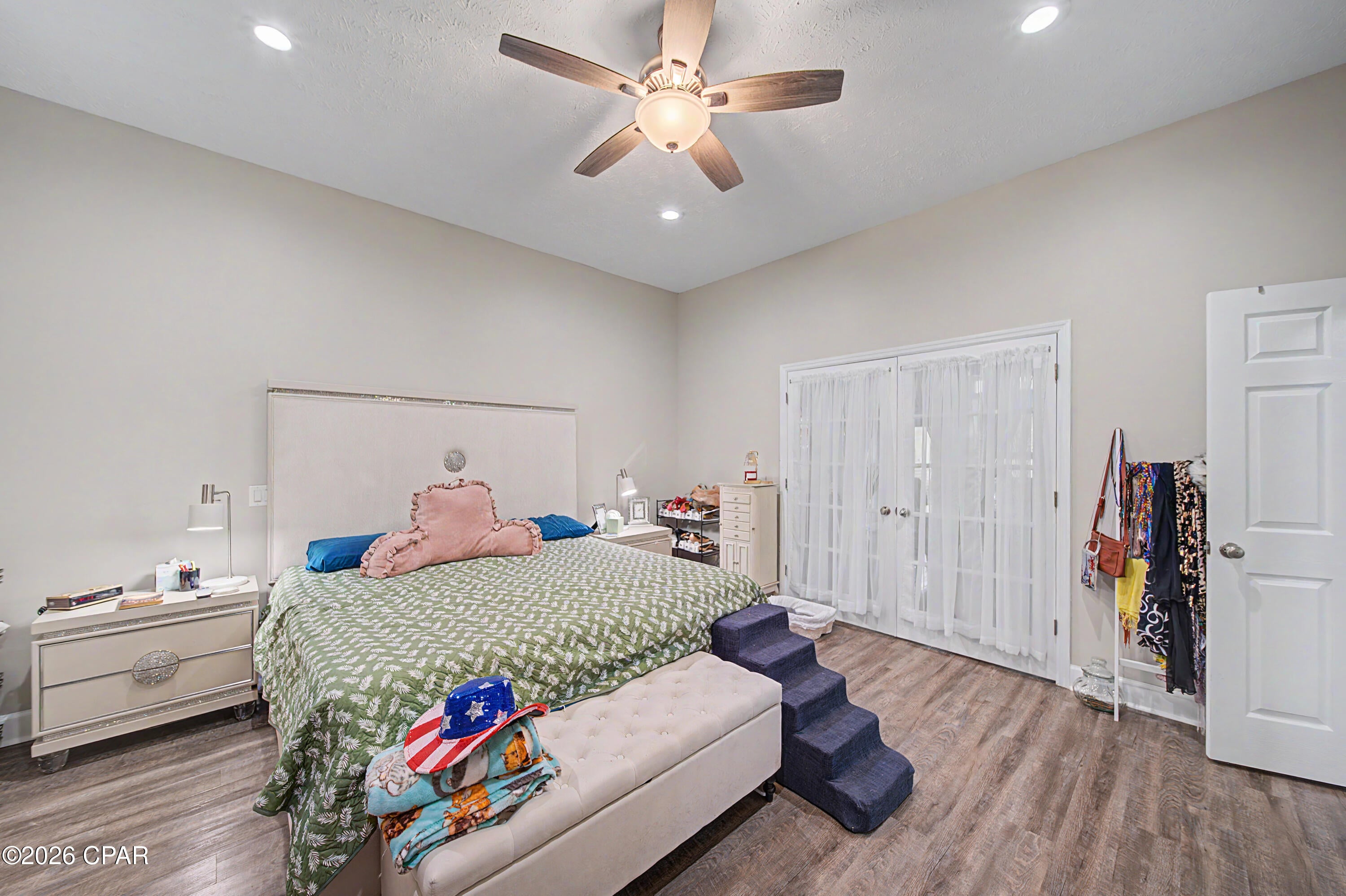 Country Club Harbour Estates - Residential