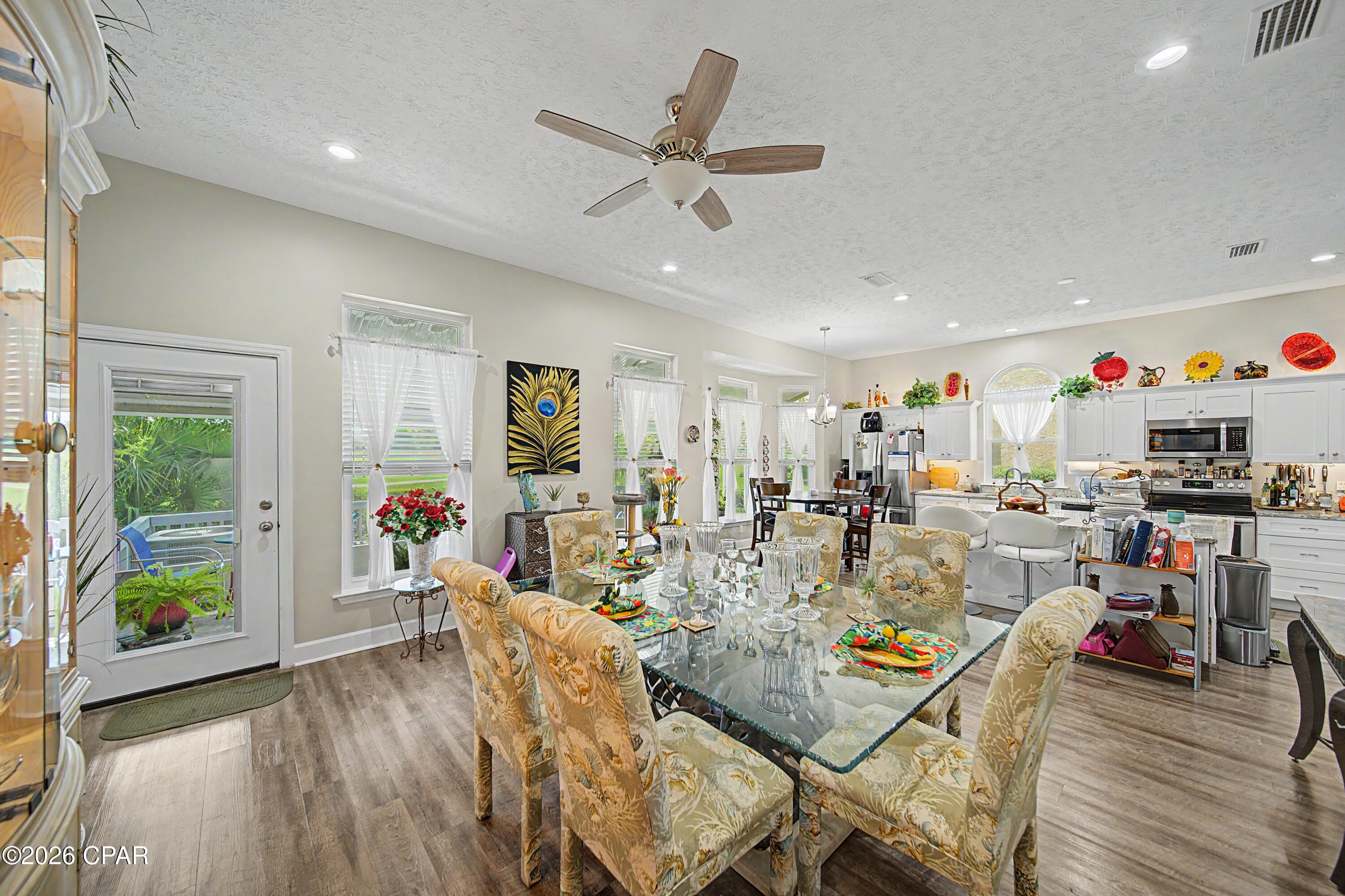 Country Club Harbour Estates - Residential